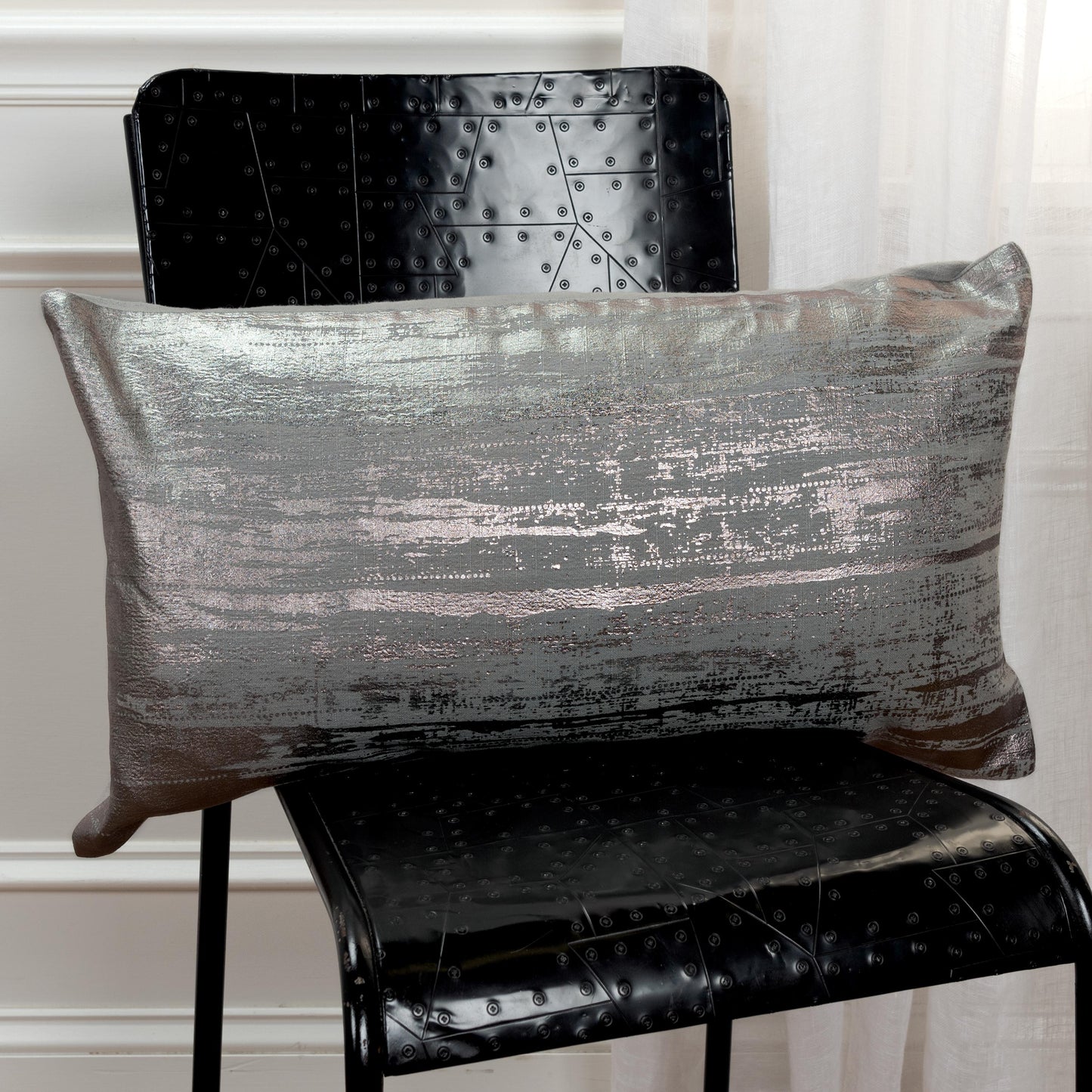 Brushstroke Print Decorative Throw Pillow