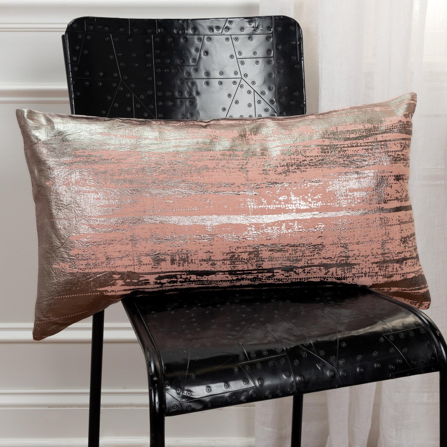 Brushstroke Print Decorative Throw Pillow