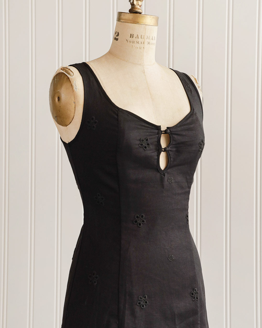 Monstespan Black Midi Dress