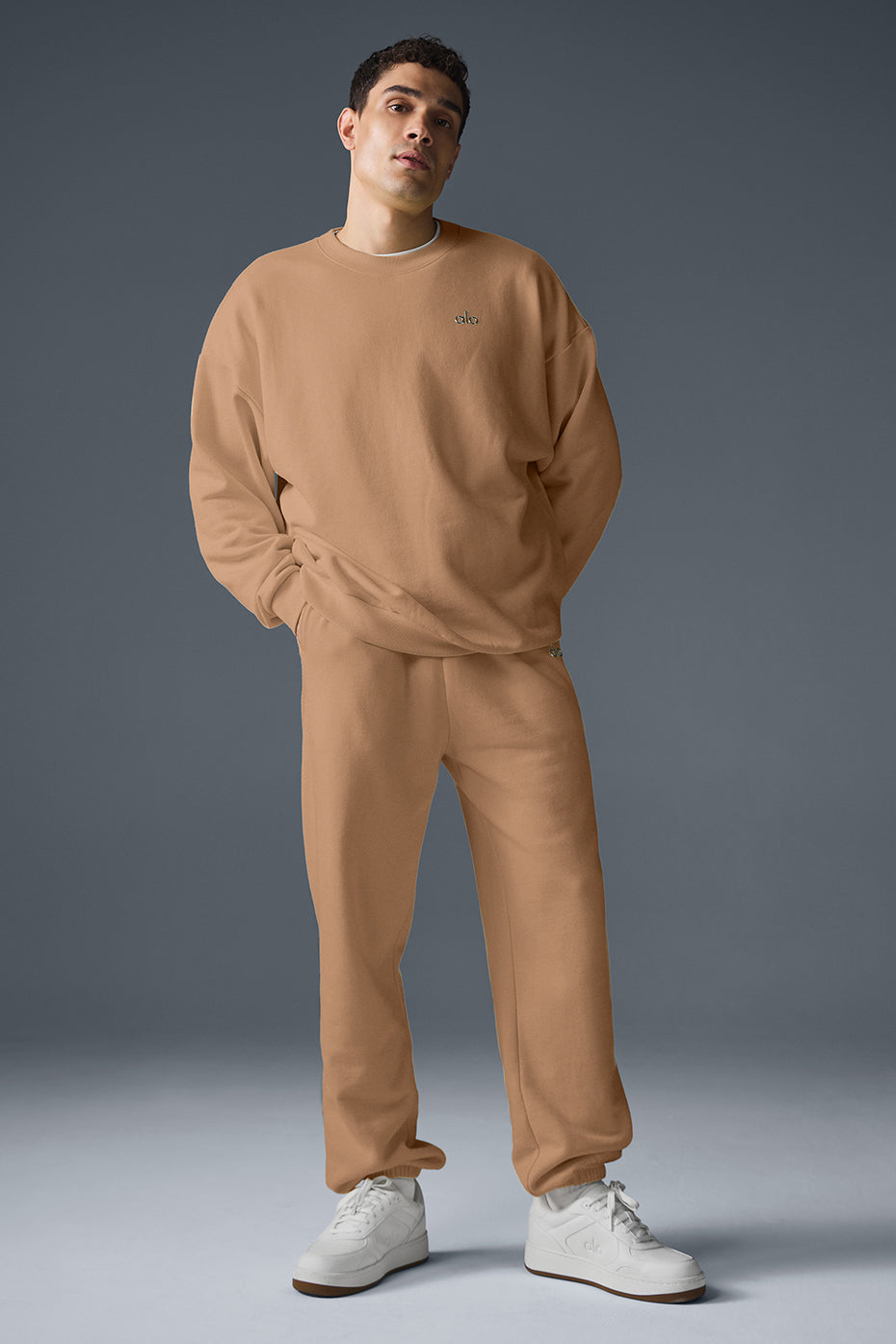 Accolade Sweatpant - Toasted Almond