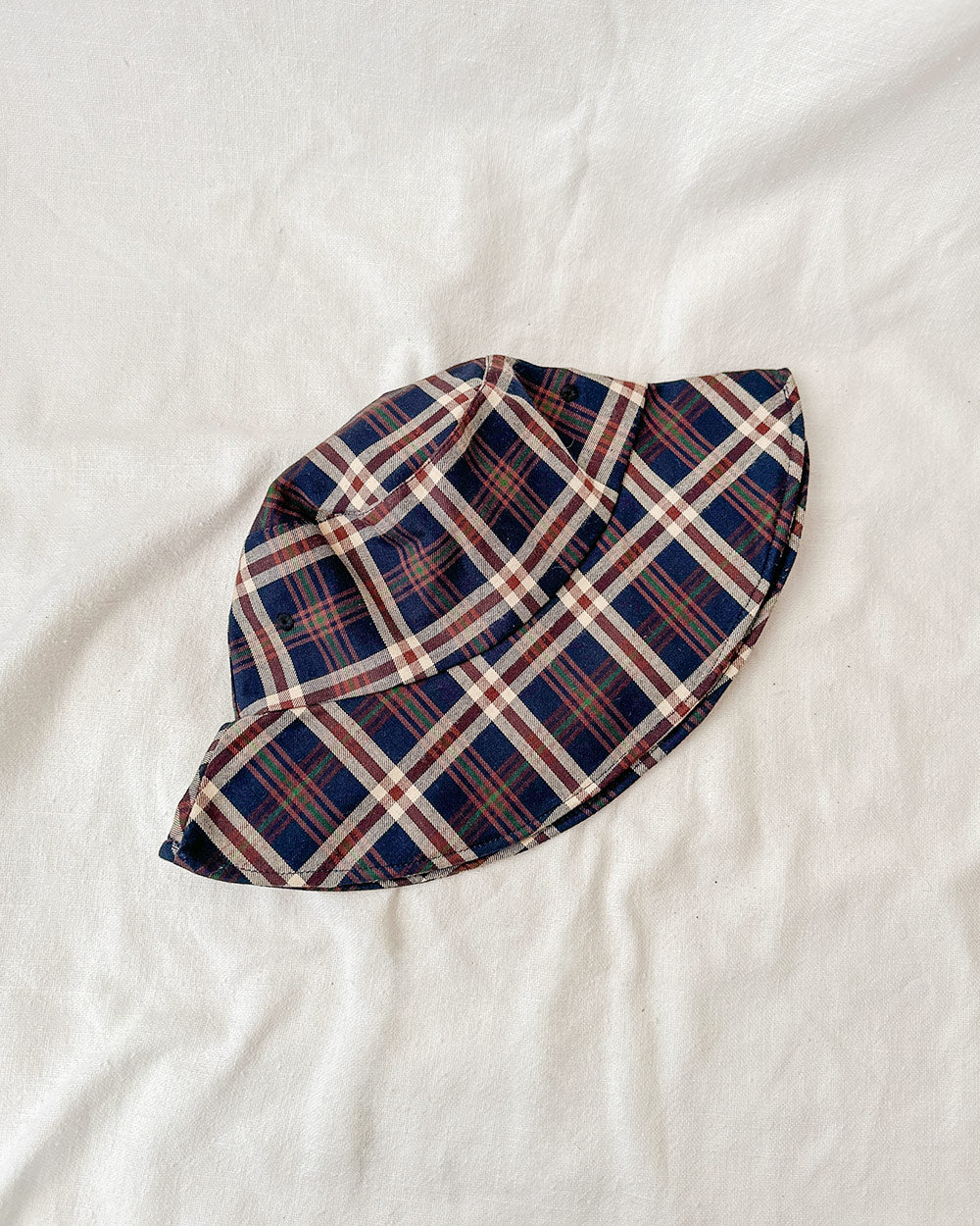 Marot Plaid Bucket Hat