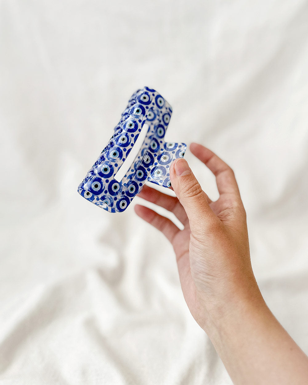 Natori Hair Claw