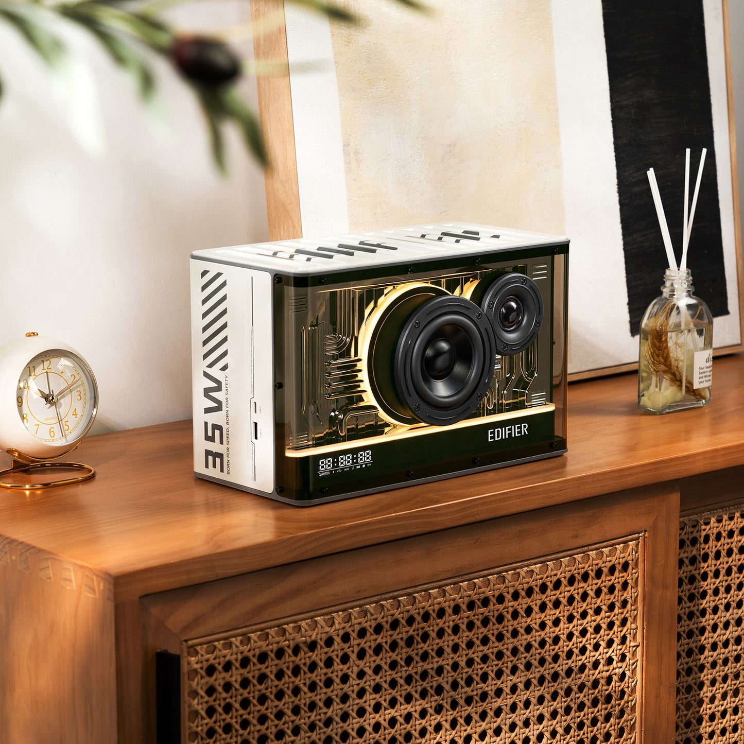 Edifier Tabletop Bluetooth Speaker Hi-Res Audio & Hi-Res Audio Wireless Certified Computer Speaker (White)
