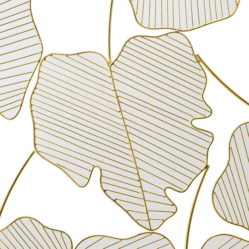 Maple Leaf Wall Art with Metal Detail