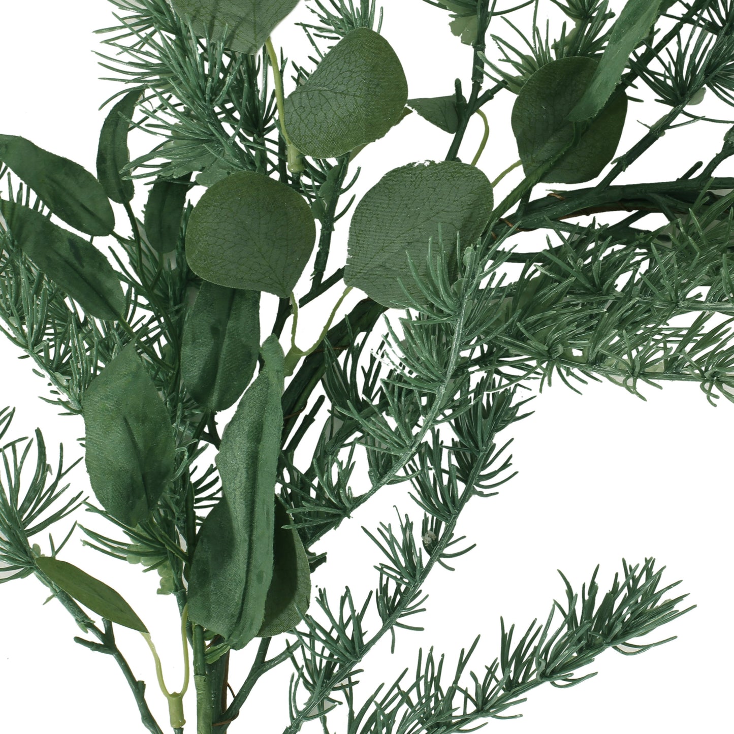 Quera 5.5 ft Leaves Garland