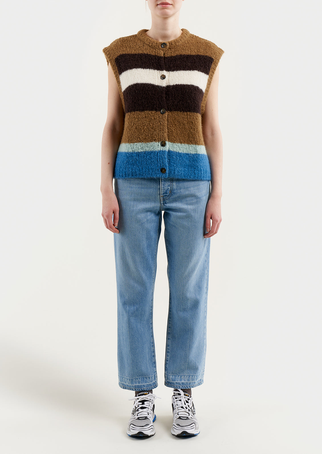 Abogi Sleeveless Sweater