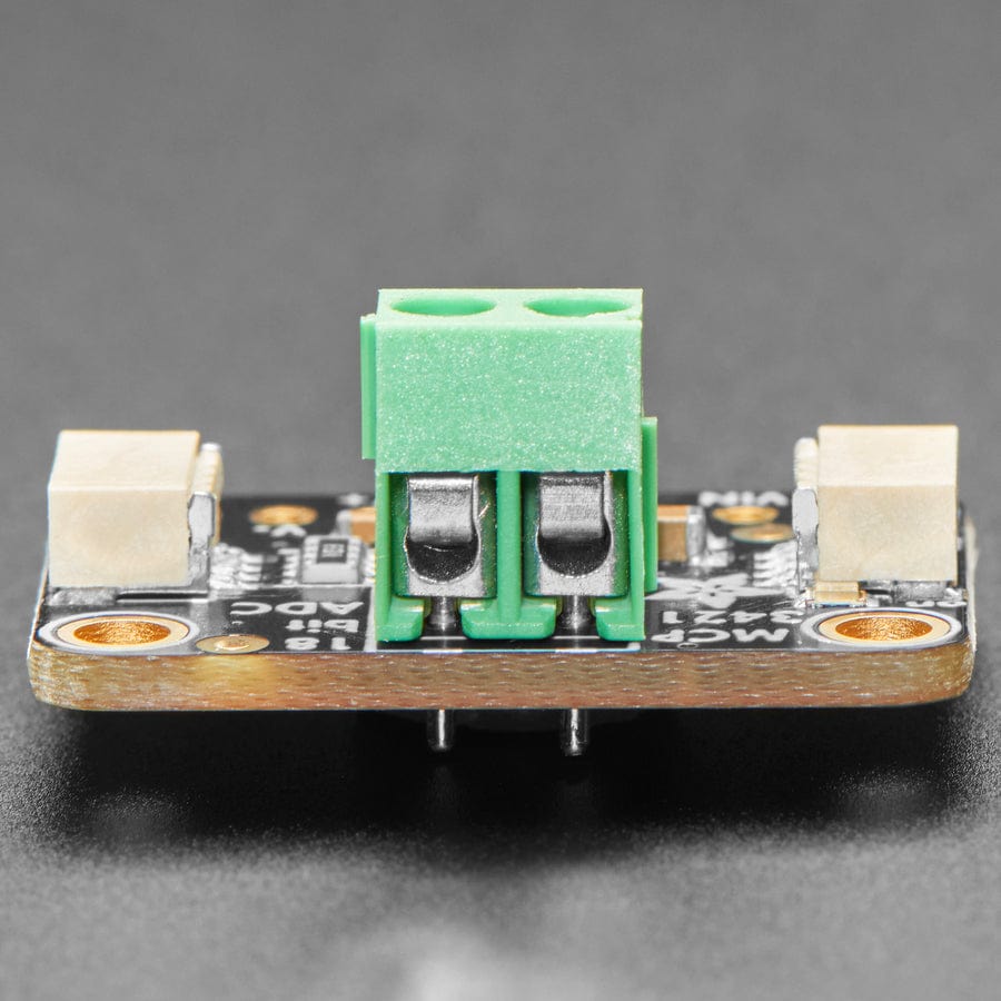 Adafruit MCP3421 18-Bit ADC - STEMMA QT / Qwiic