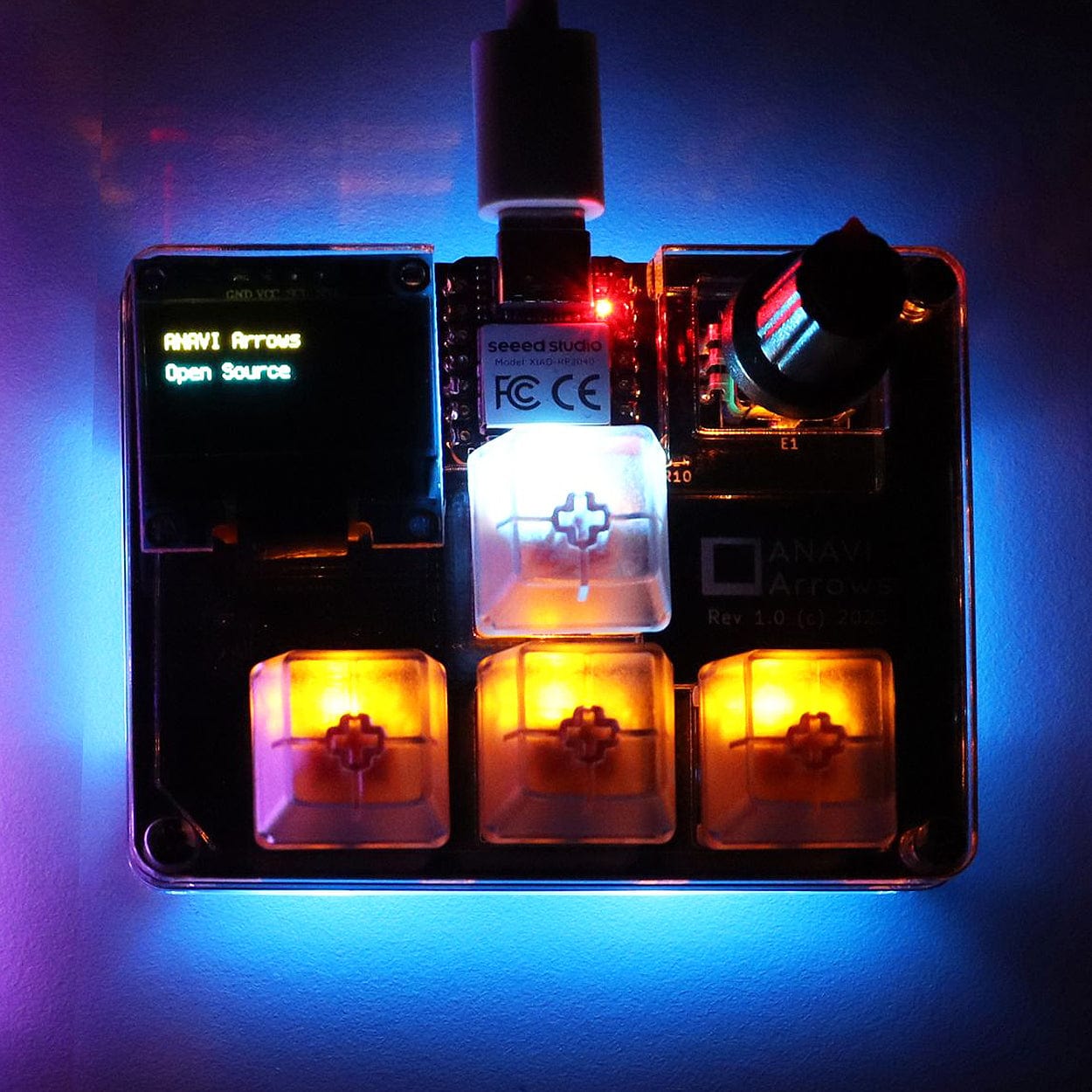 Anavi Arrows Macro Pad