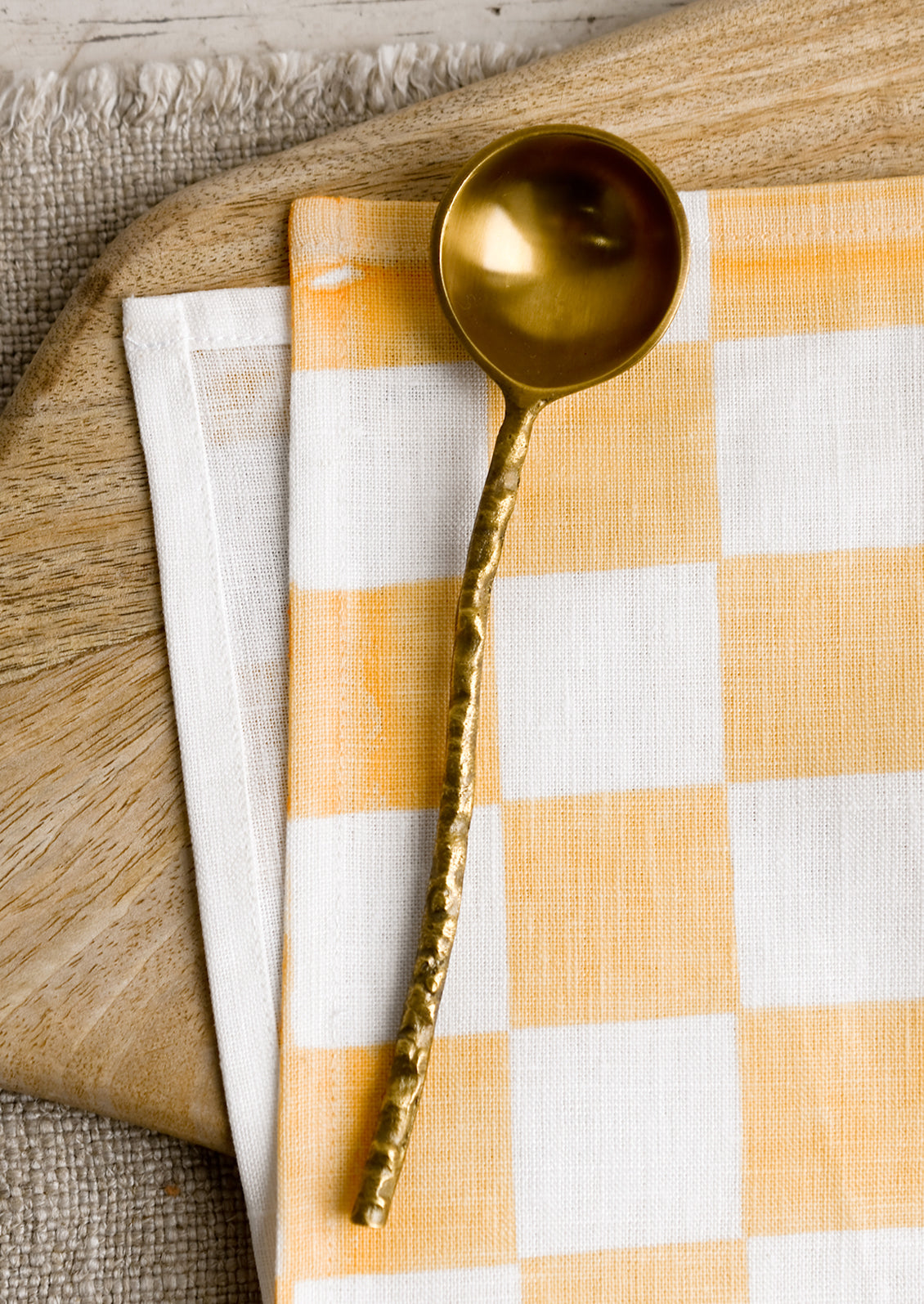 Antiguo Brass Spoon