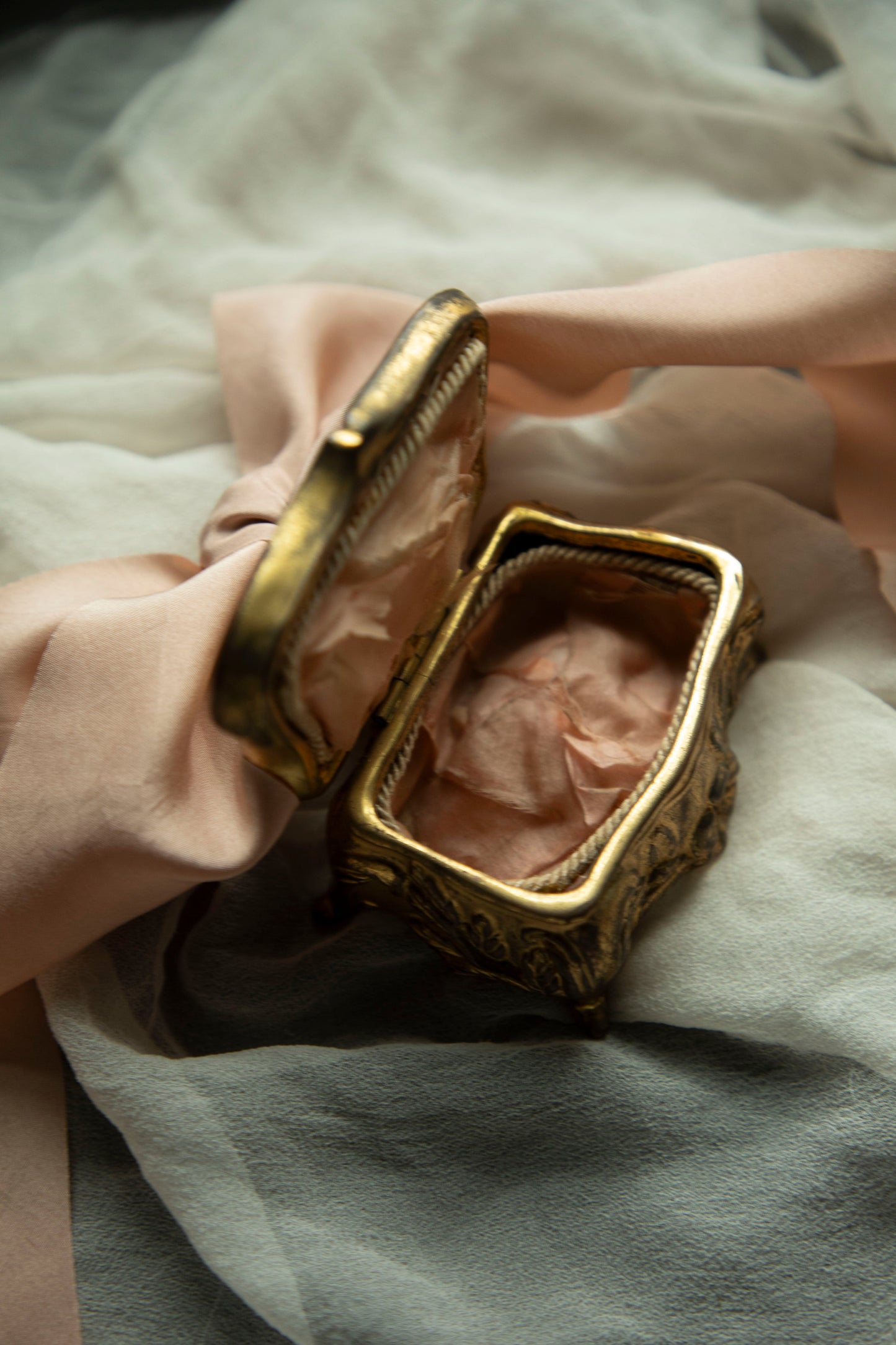 Vintage Victorian Trinket Box