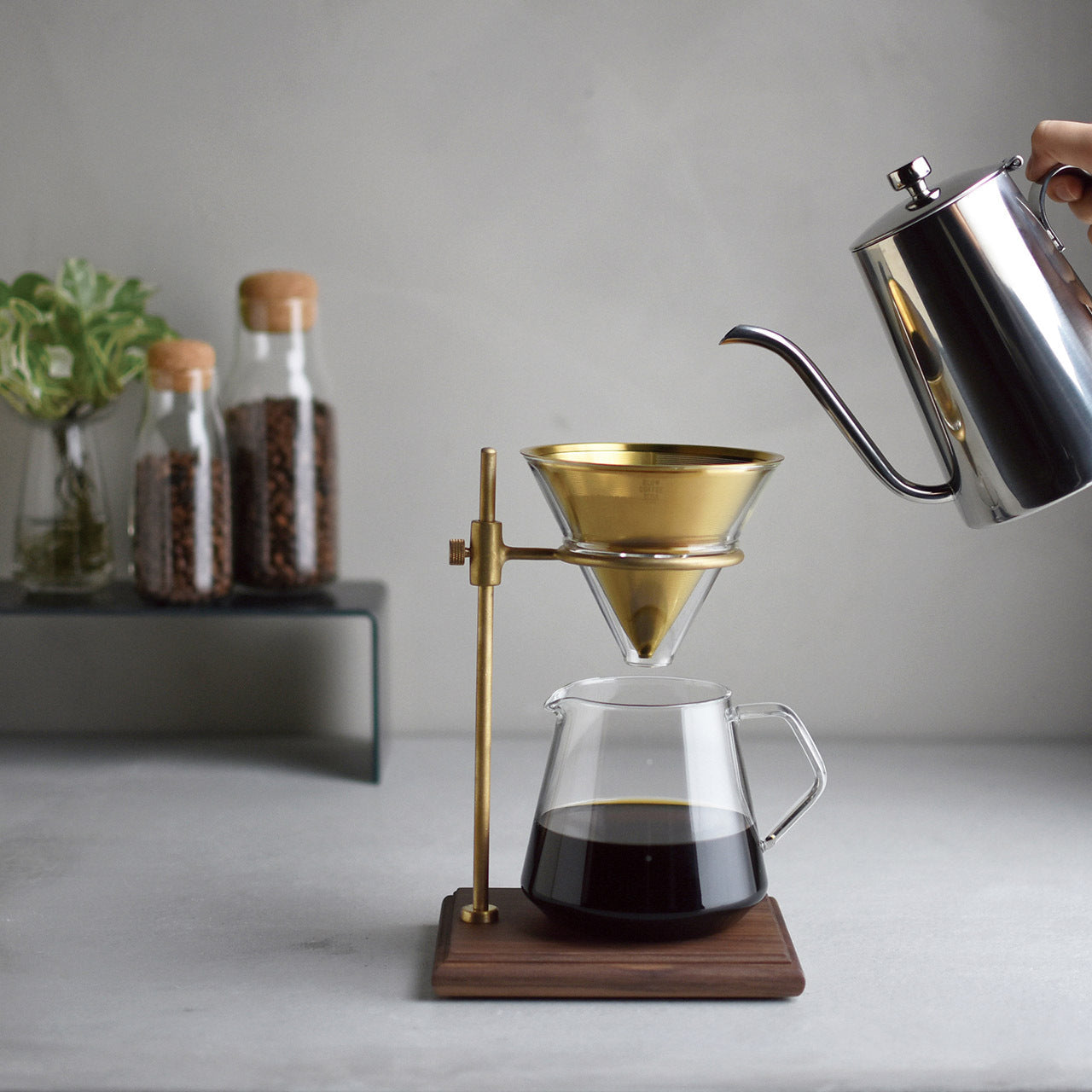 Kinto SCS Brass Pourover 4-Cup 700ml Coffee Brewer with Stand Set