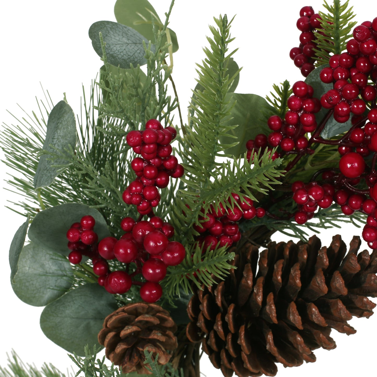 Feron 22-inch Berry/Eucalyptus/Pine Cone Wreath