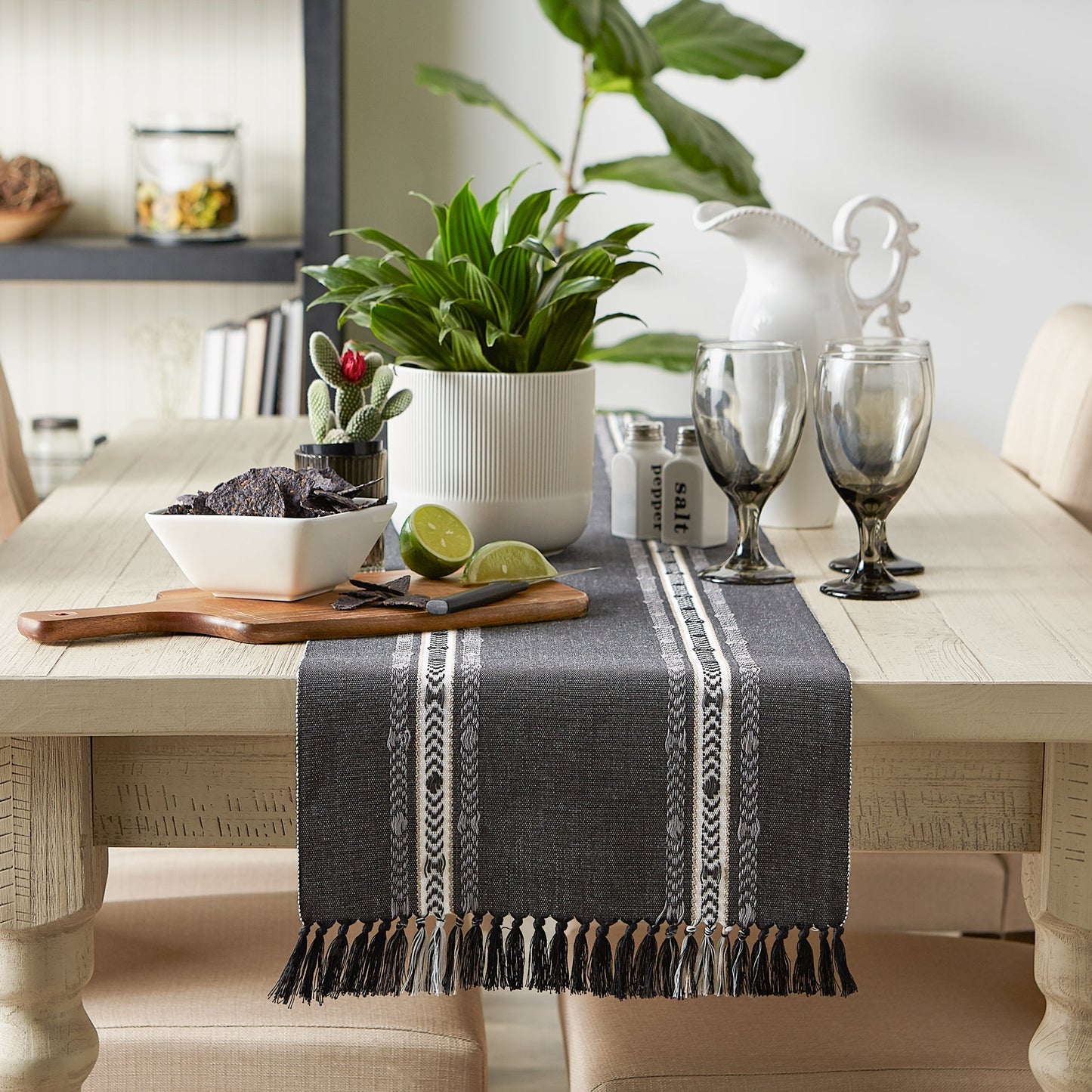 Black Dobby Striped Fringe Ribbed Table Runner