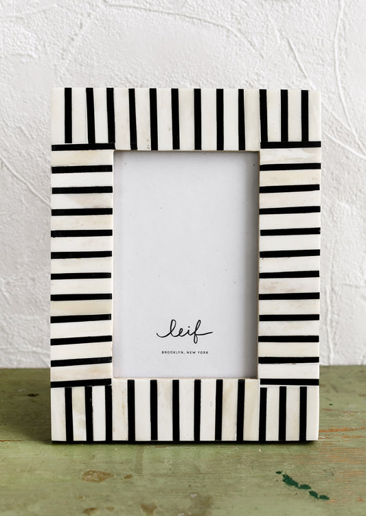 Blocked Stripe Picture Frame