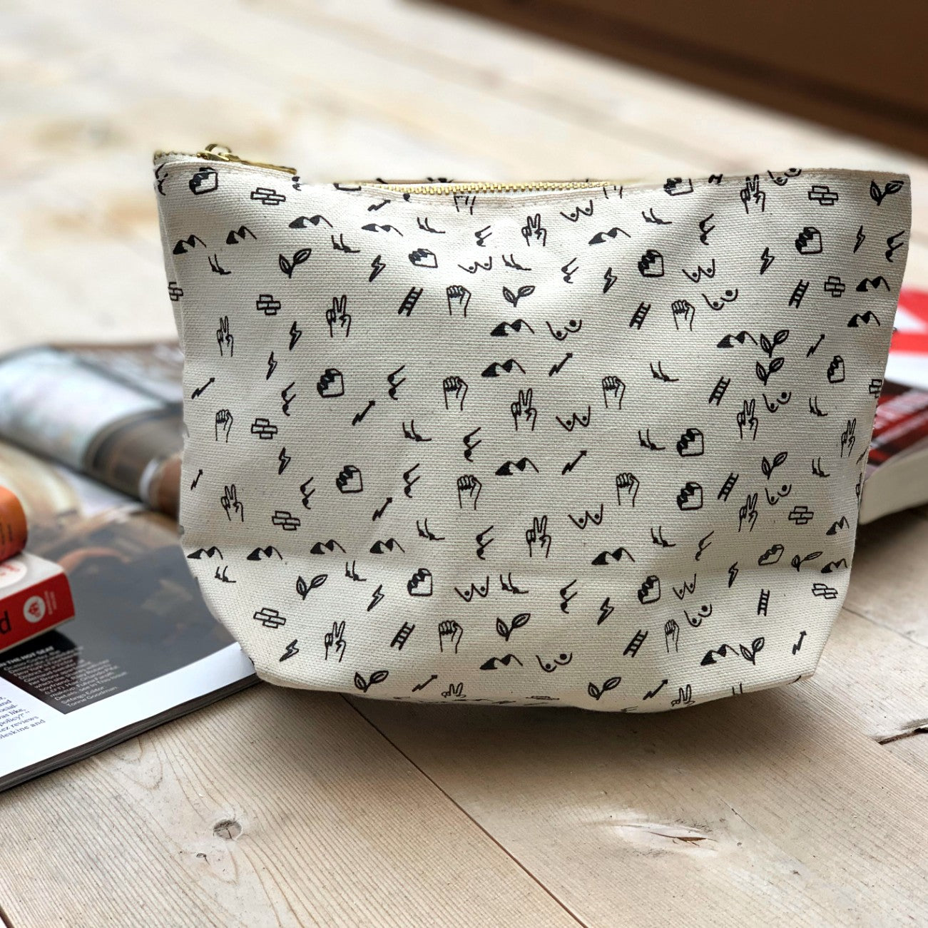 Boob Print Makeup Pouch