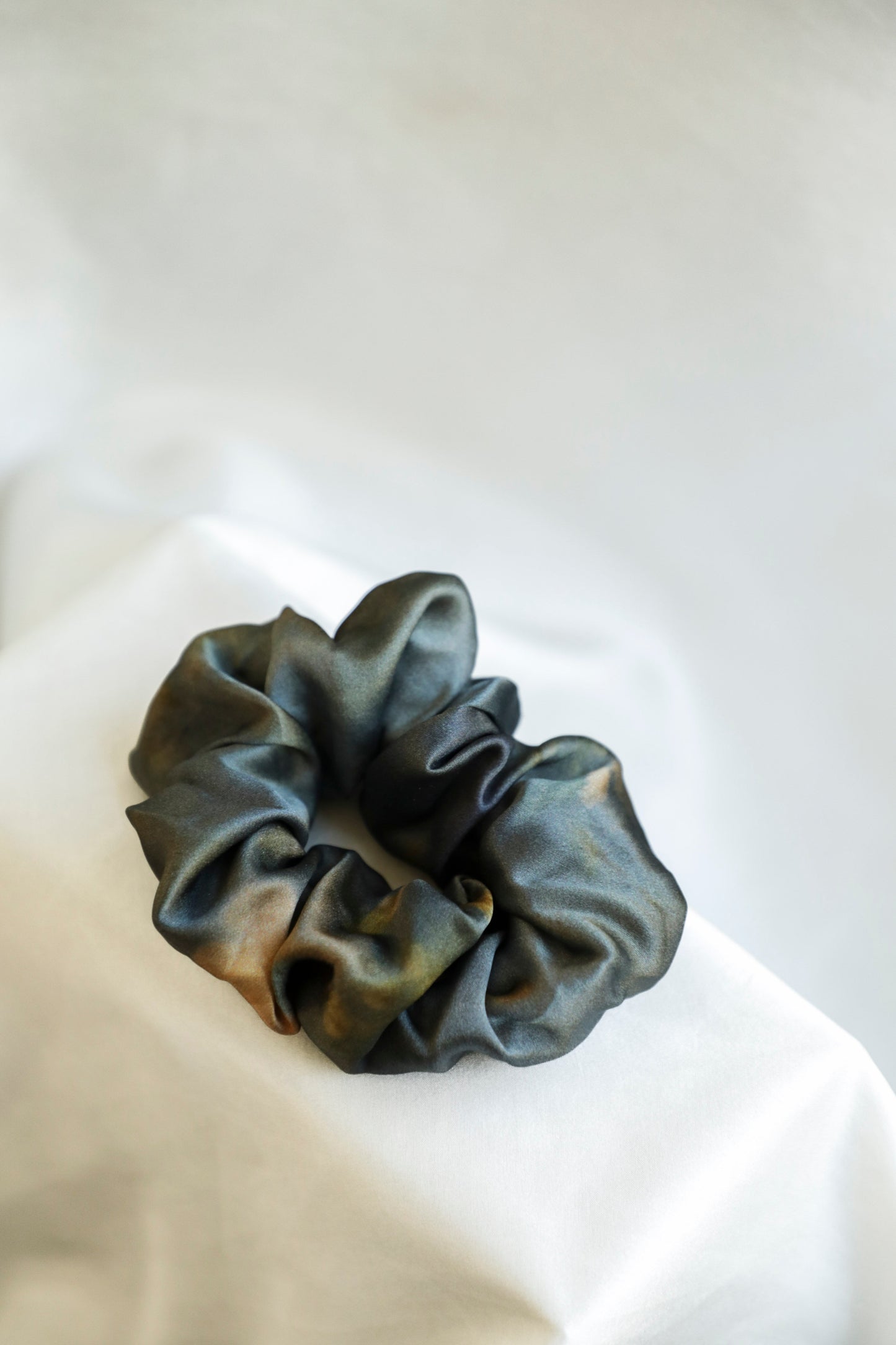 Botanical Print RESTORATIVE HAIR SCRUNCHIE SET / Set of 3