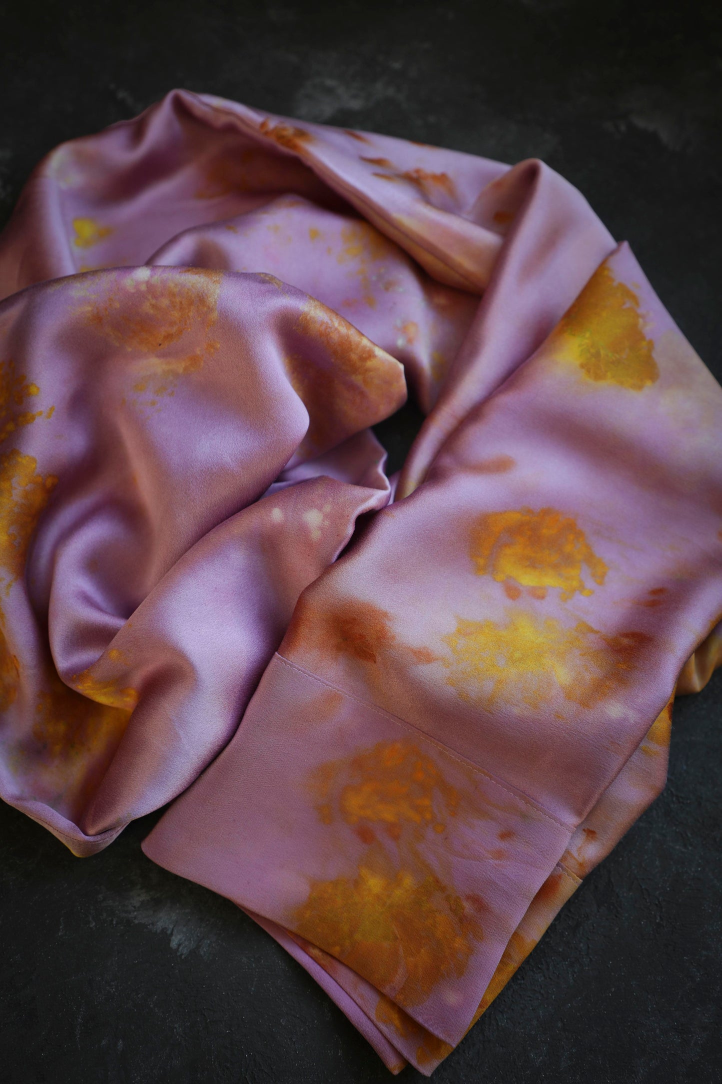 Botanical Print Naturally Dyed Silk Pillowcase / MAGENTA