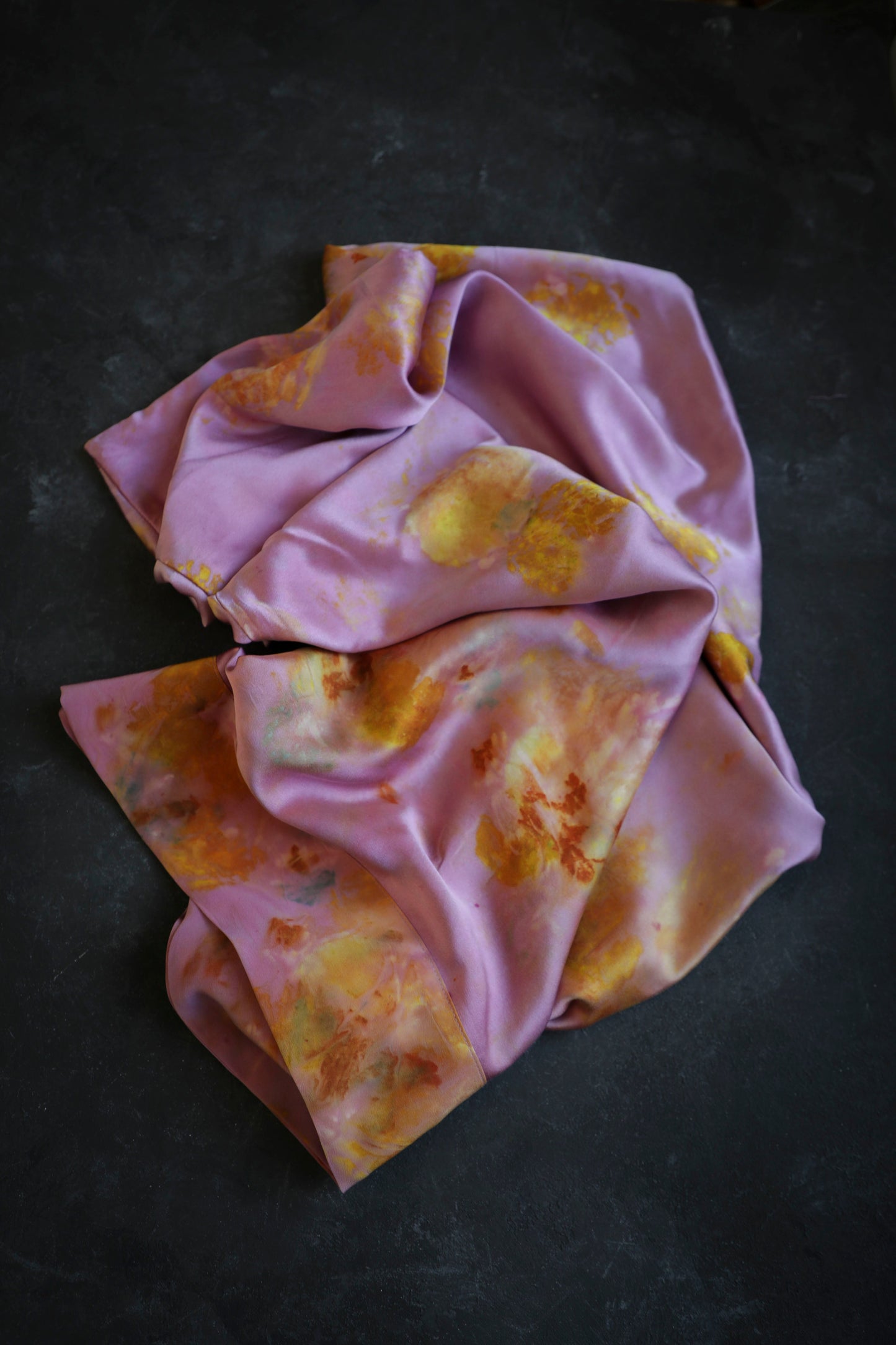 Botanical Print Naturally Dyed Silk Pillowcase / MAGENTA