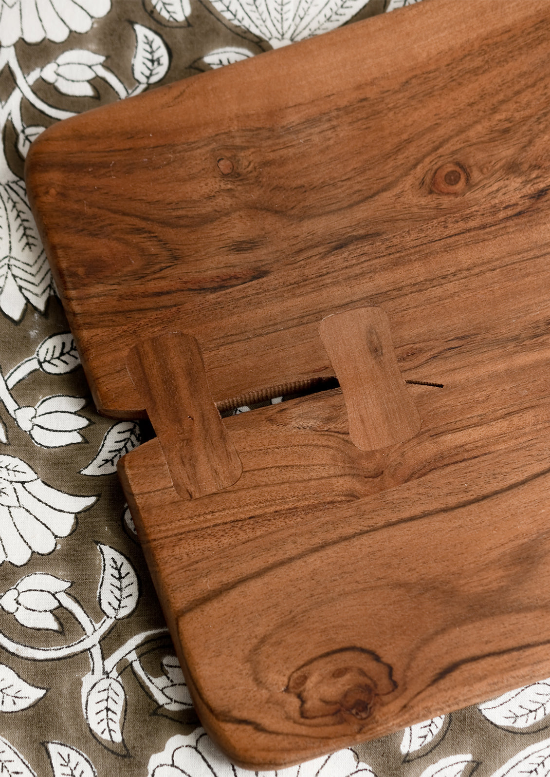 Bowtie Inlay Cutting Board