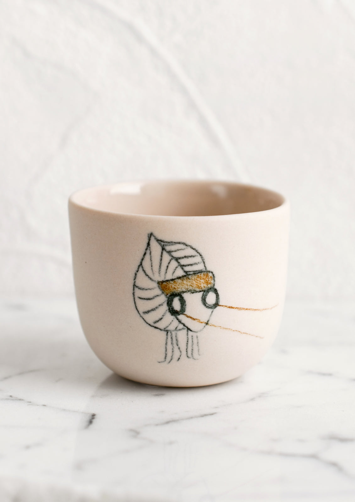 Bugs Porcelain Cup