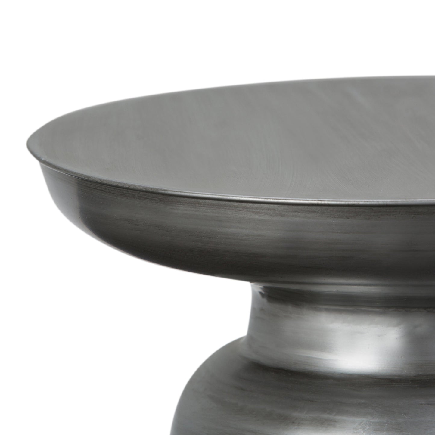 Solsticea Metal Accent Table with Round Top Design