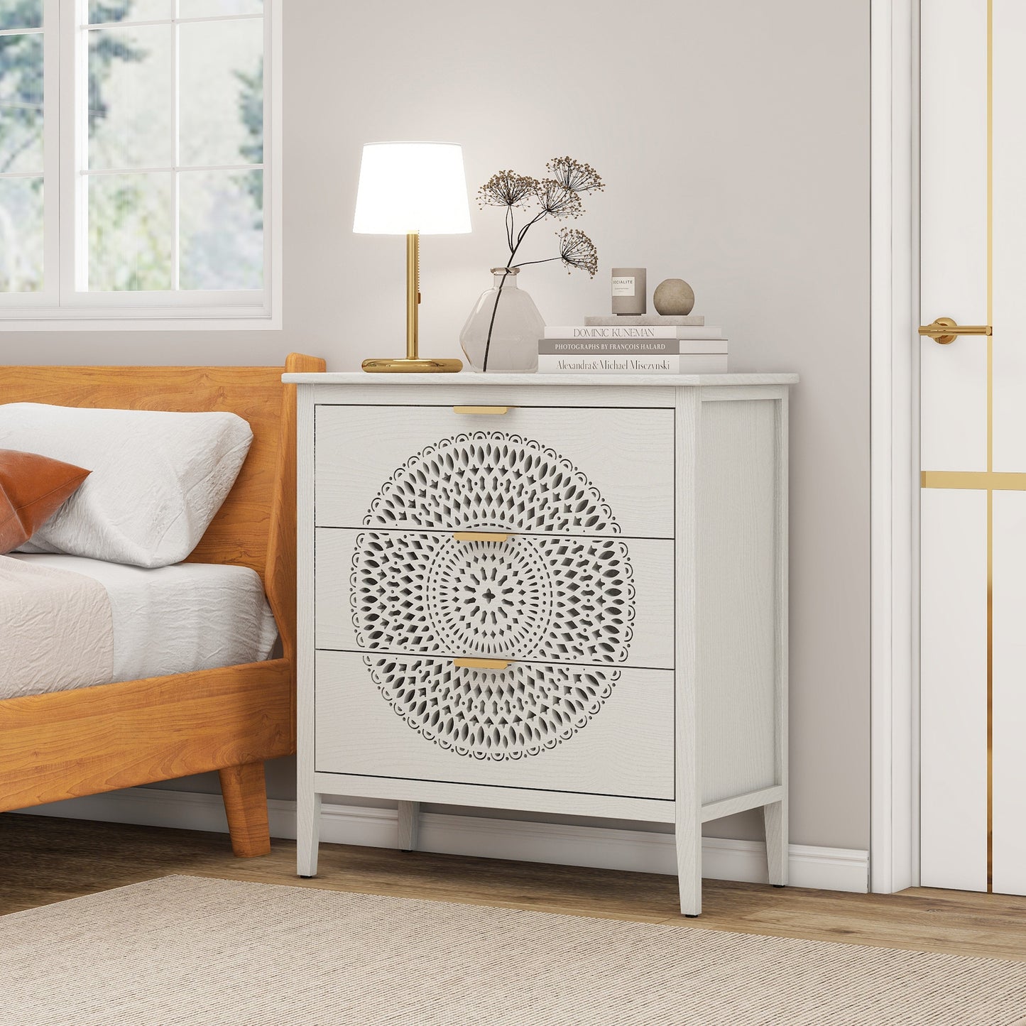 Abundanz 3-Drawer Dresser with Hollow Pattern and Metal Handle