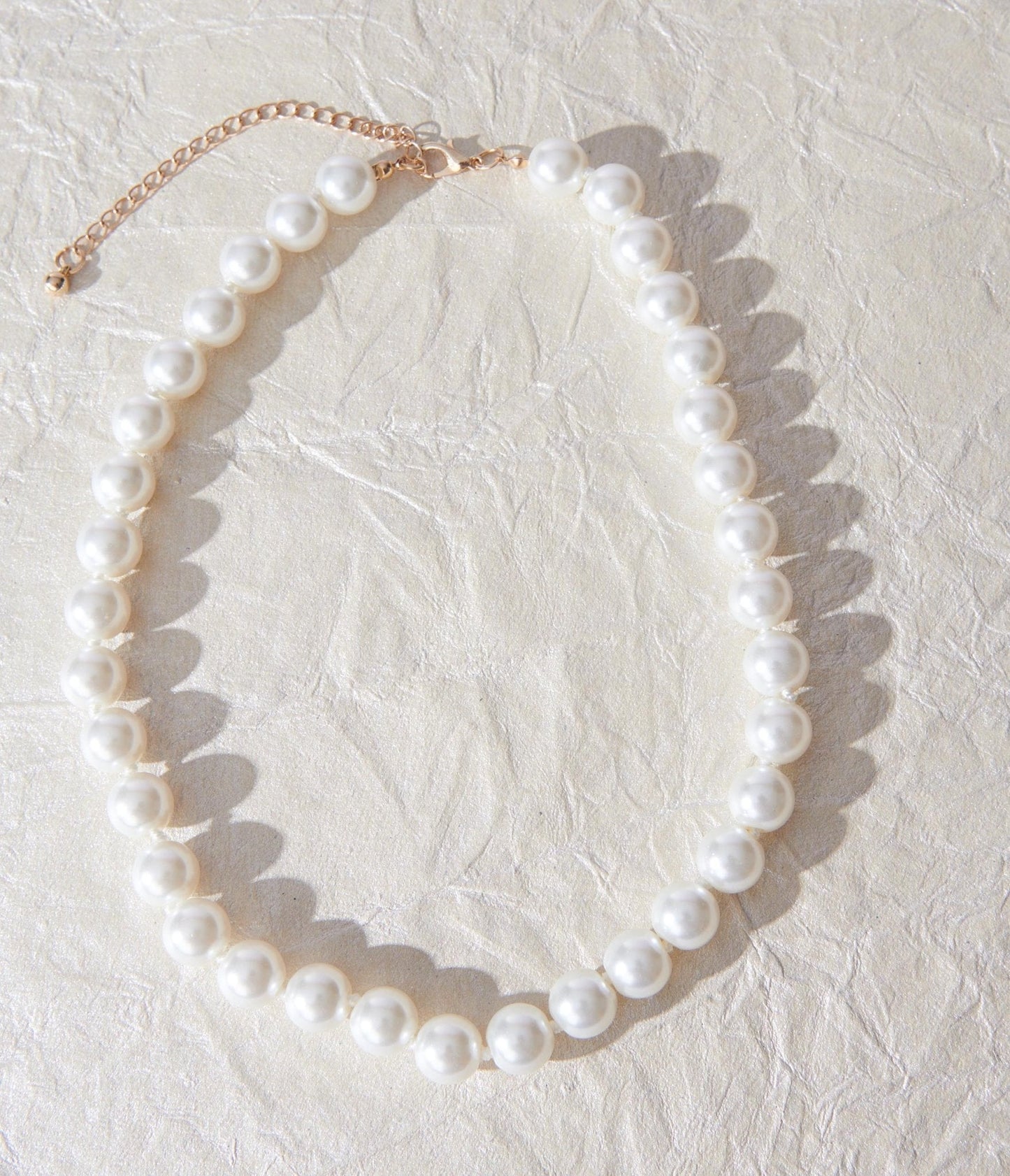 Chunky Faux Pearl Necklace