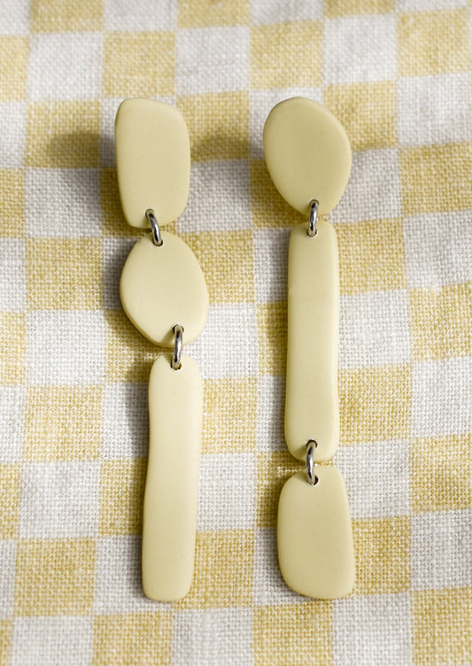 Cleaia Earrings