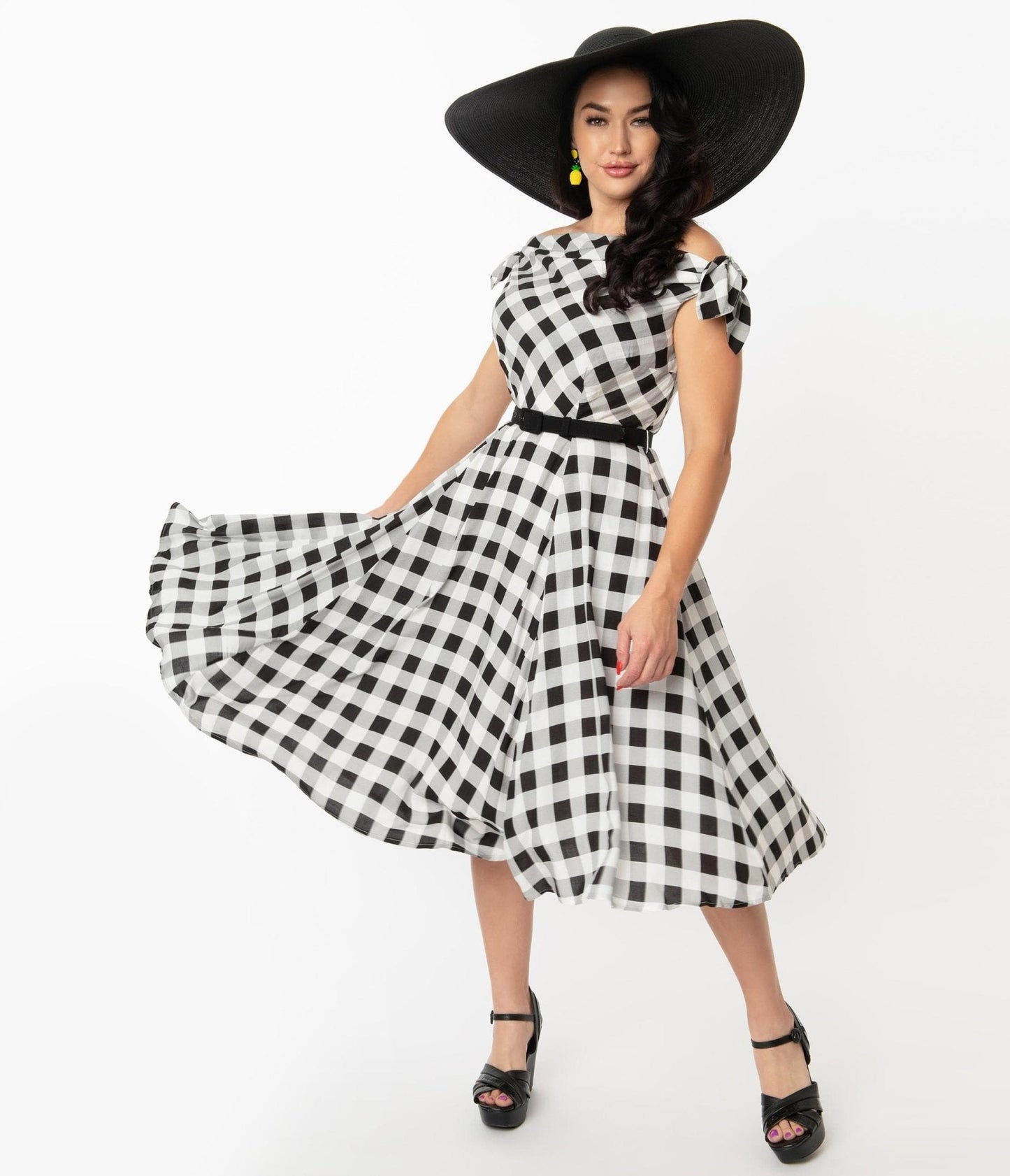 Collectif Black & White Gingham Giordana Swing Dress