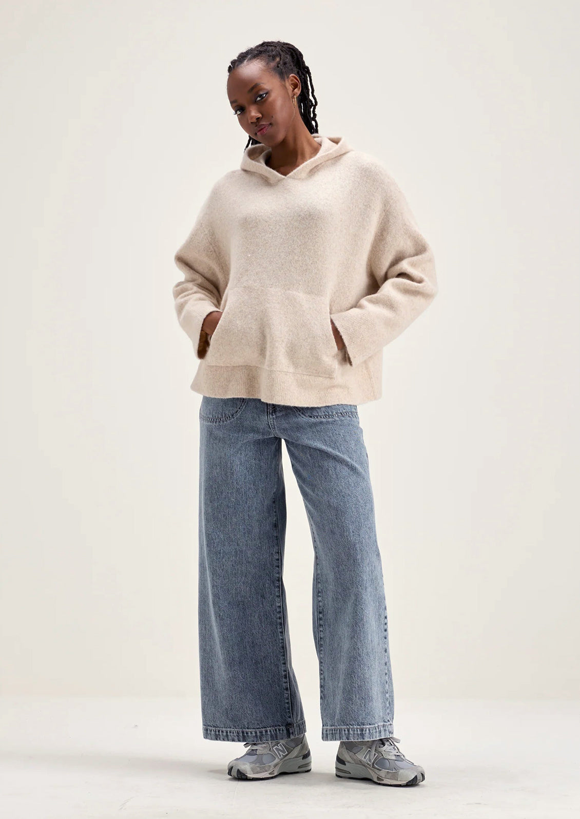 Dera Hooded Sweater