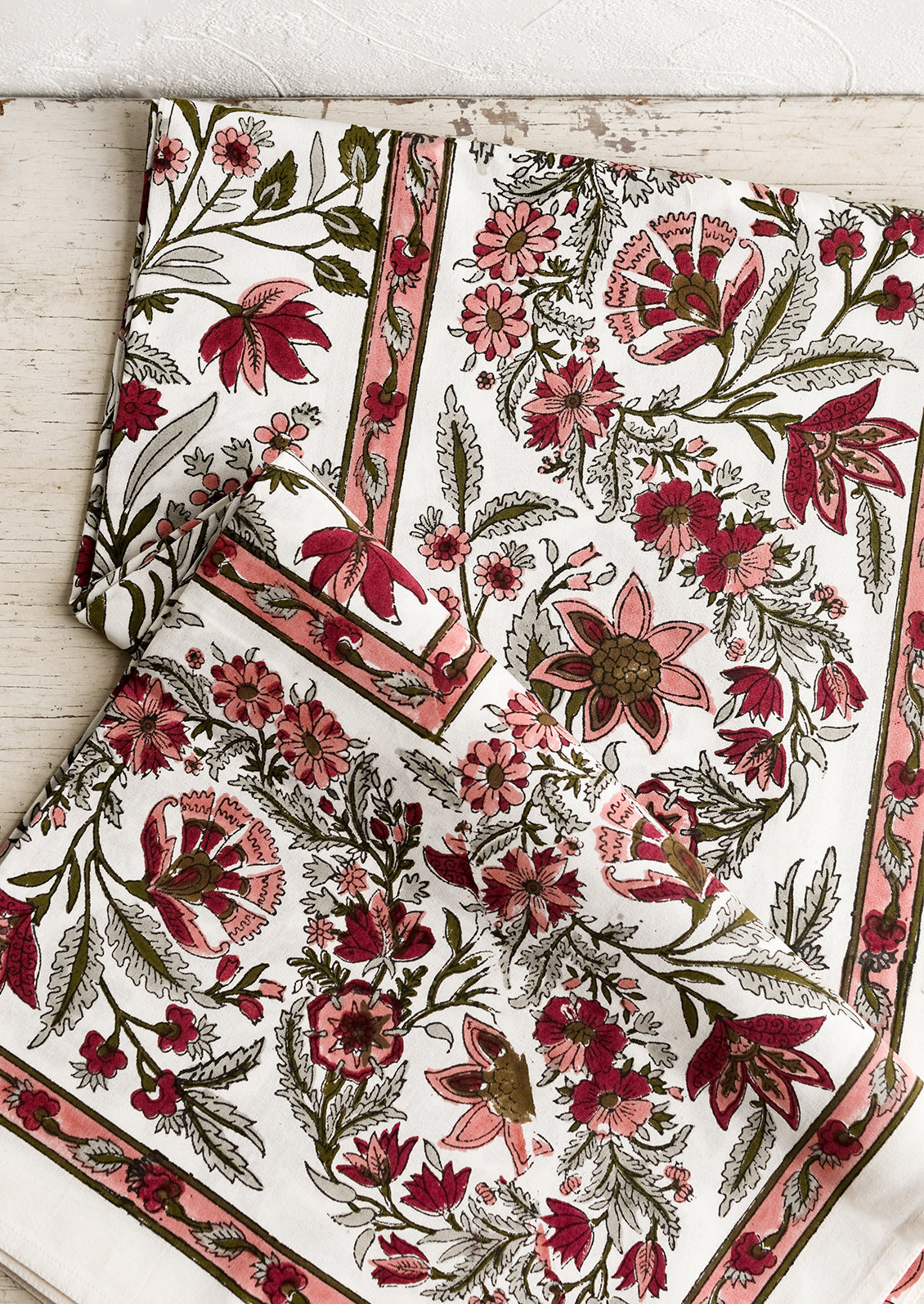 Dianthus Floral Tablecloth