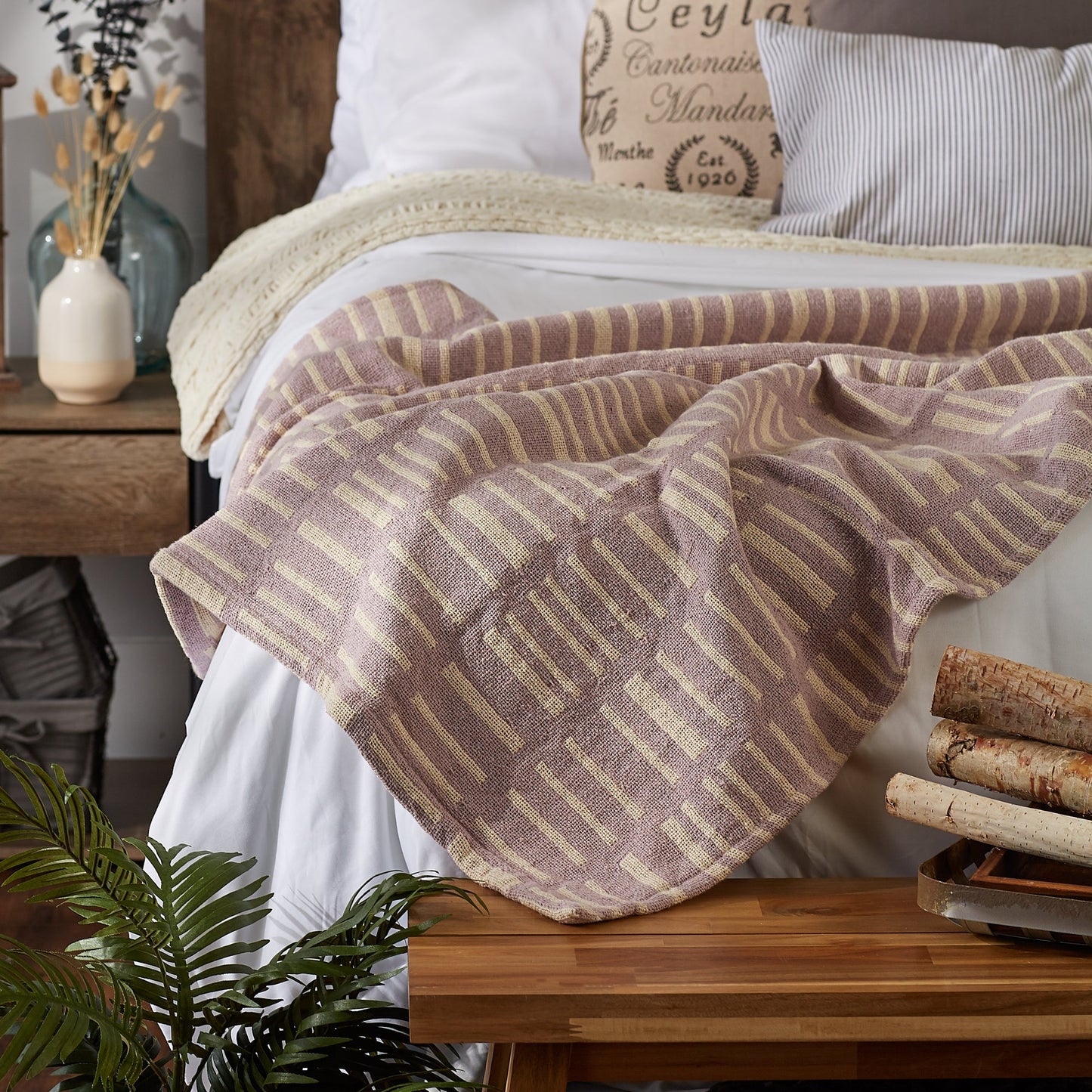 Dusty Lilac Urban Jacquard Throw