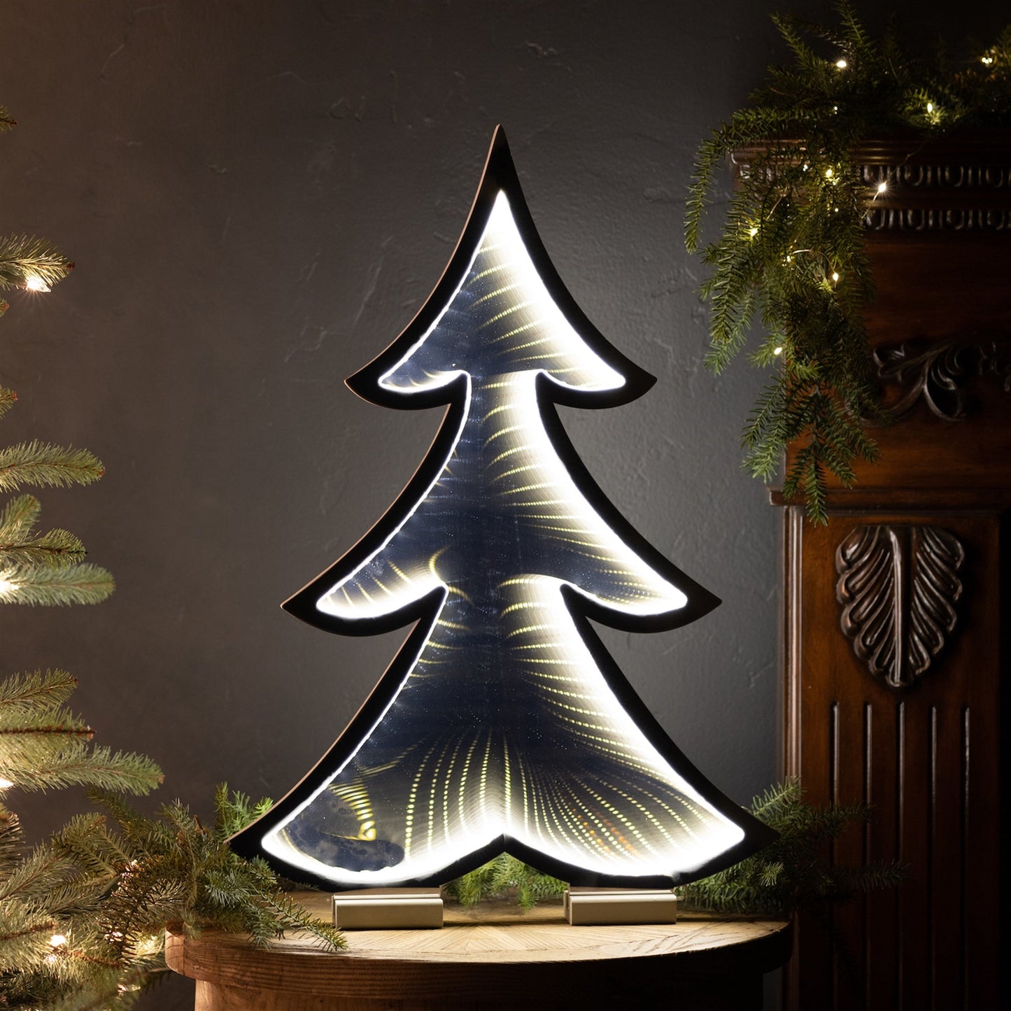 Pine Tree Ekko Light Display