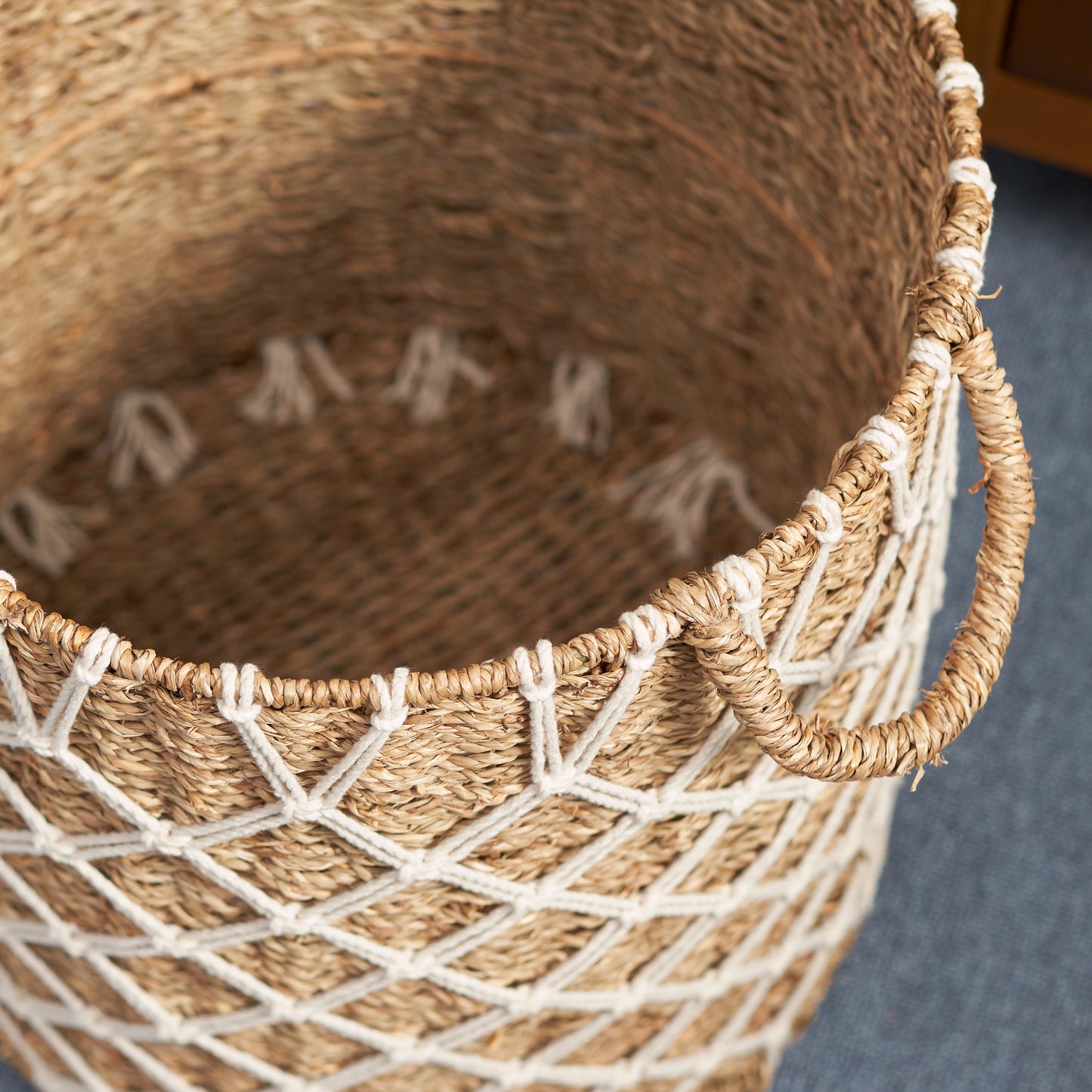 Storage Basket with Plaid Rope Weave Pattern