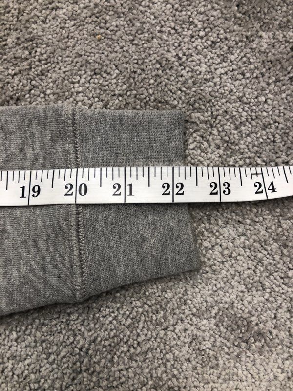 Nike SB Sweatshirt Womens Large Gray Pullover Sweater Round Neck Spellout Logo
