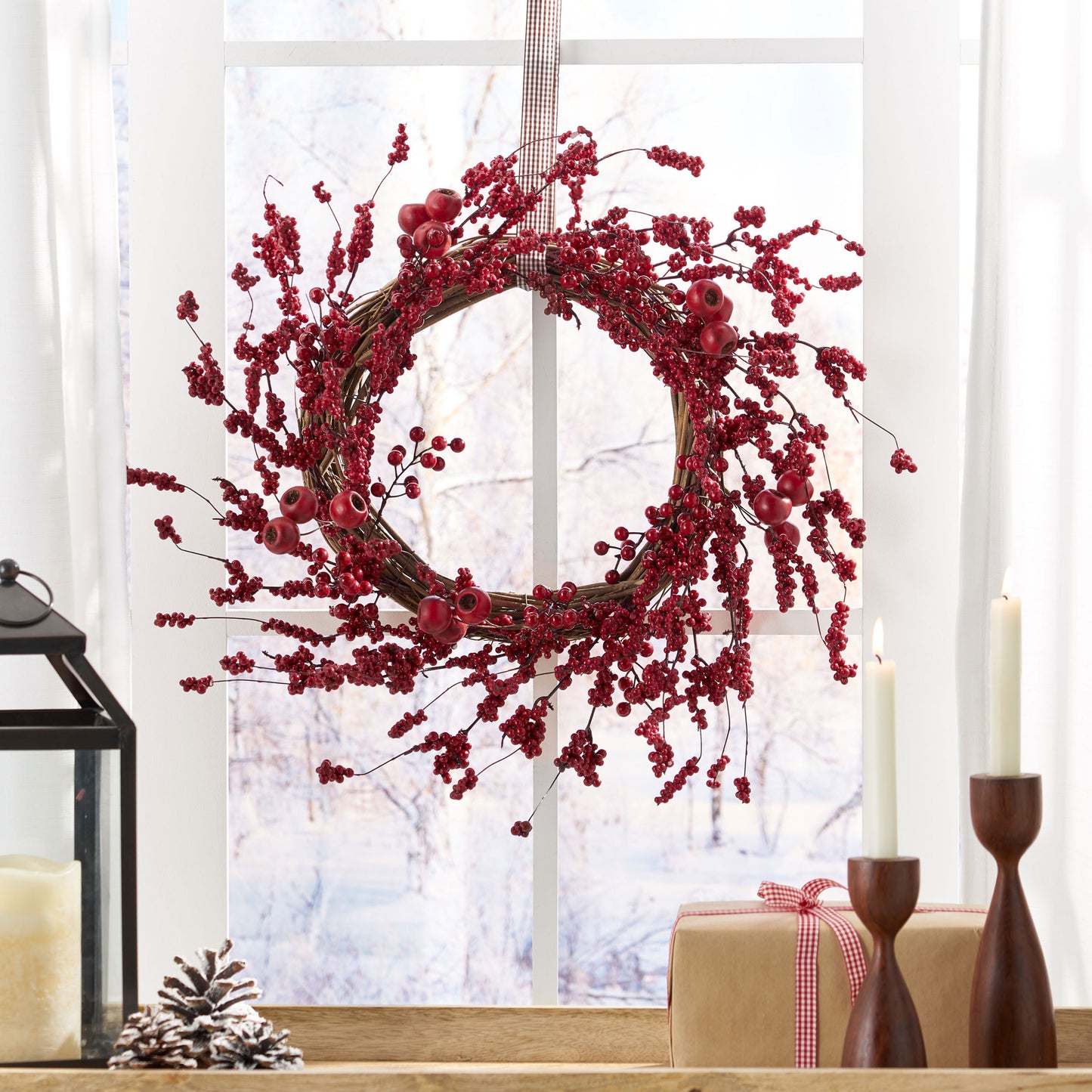 Ortis 23.5-inch Mixed Berry Wreath