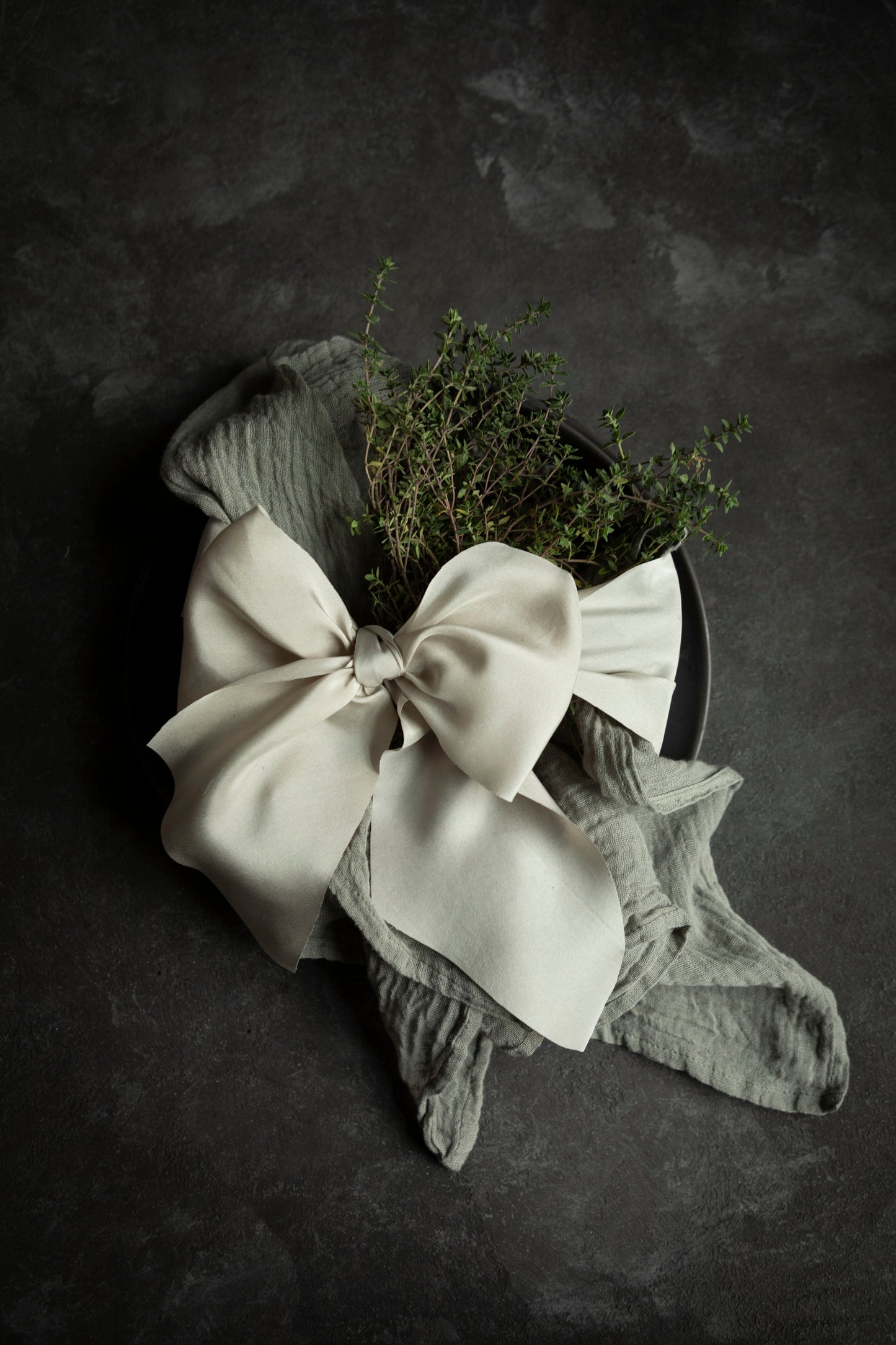 French Gray / Plant Dyed Napkin Sets