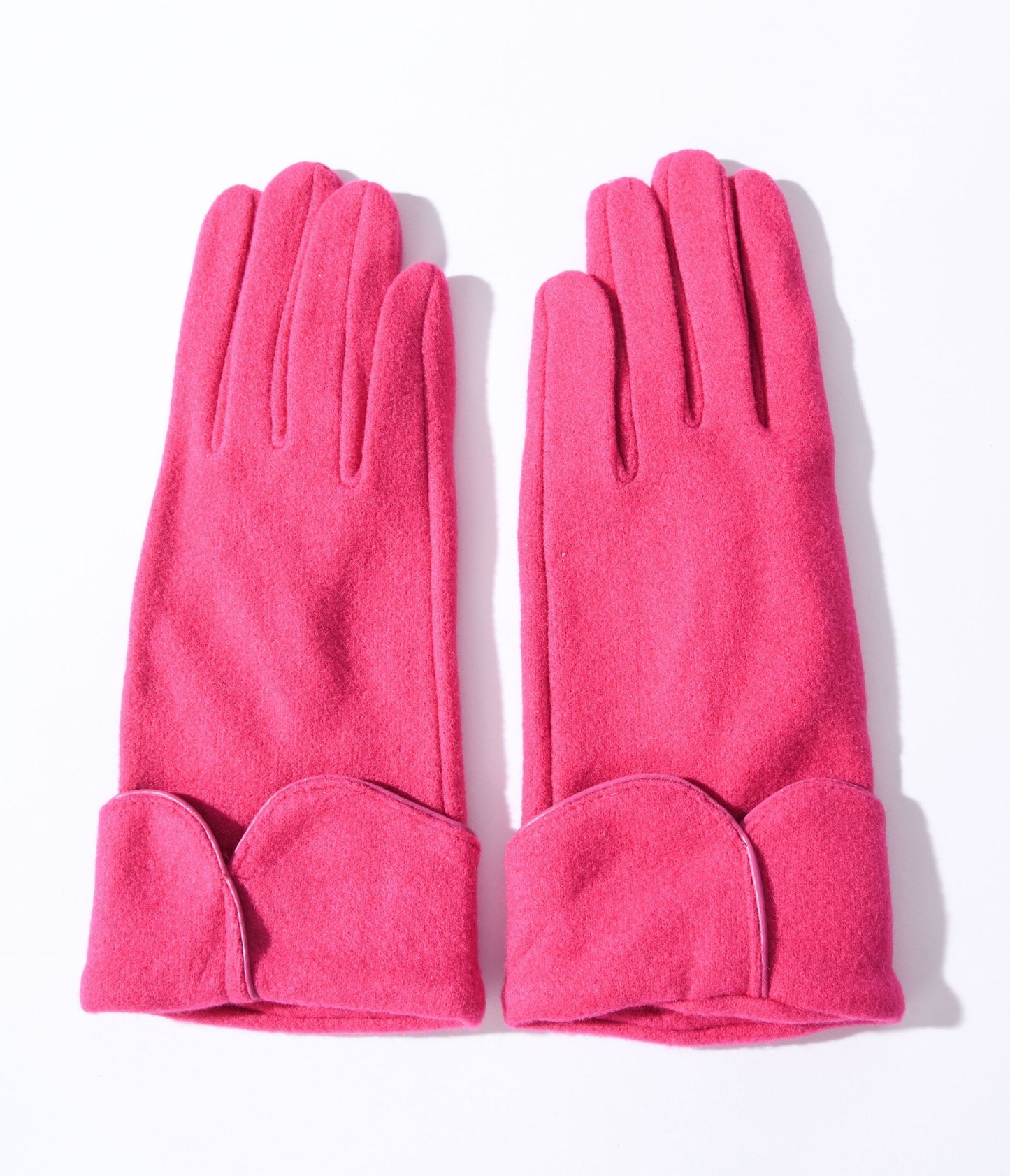 Fuchsia Scallop Cuffed Gloves