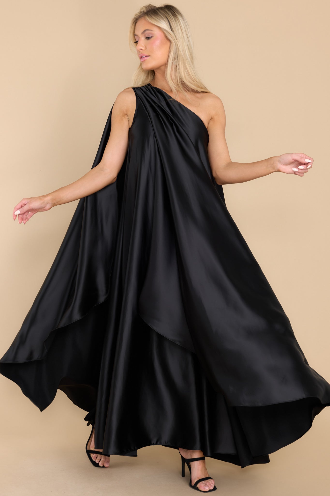 Glamorous Statement Black Maxi Dress