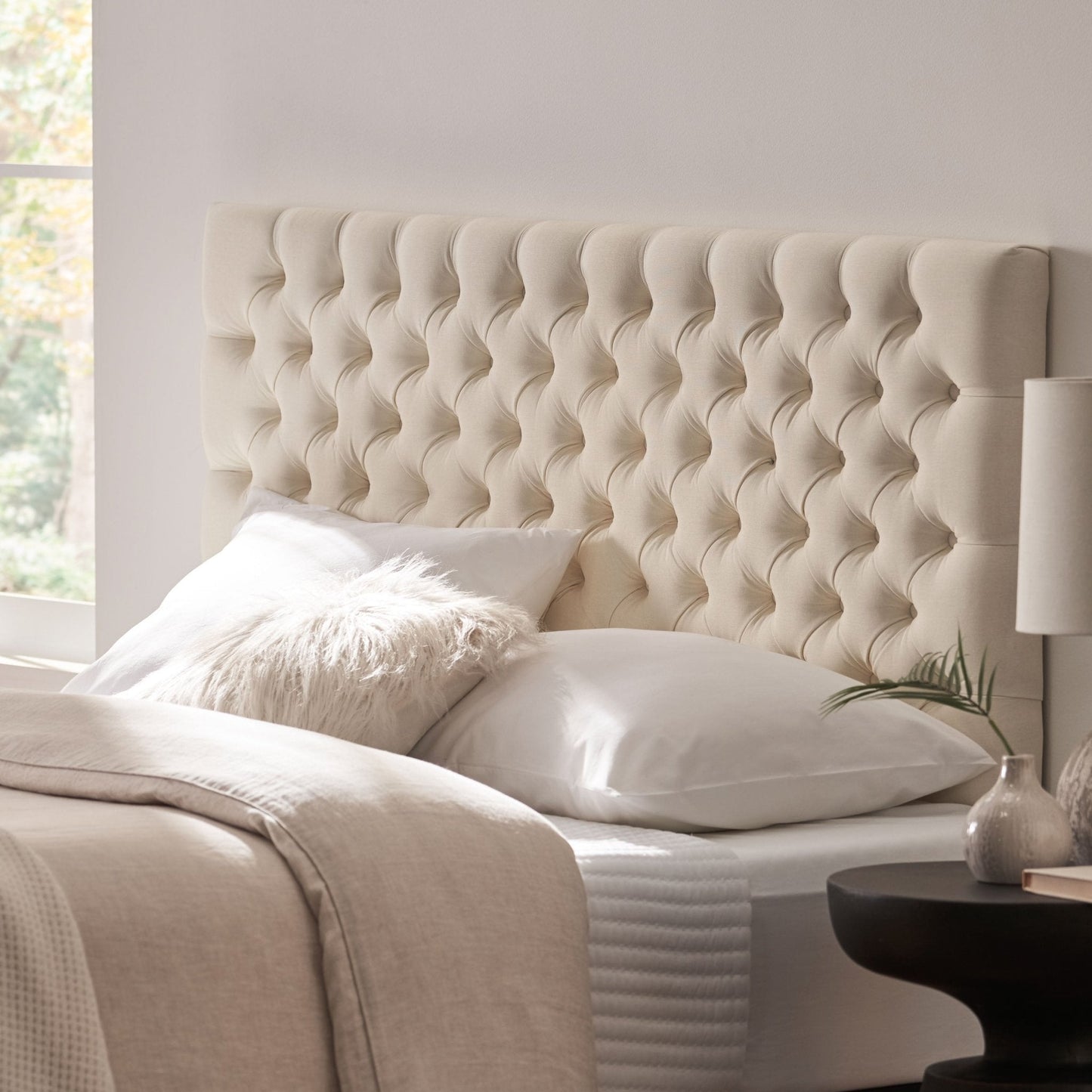 Headboard with Diamond Tufted Design