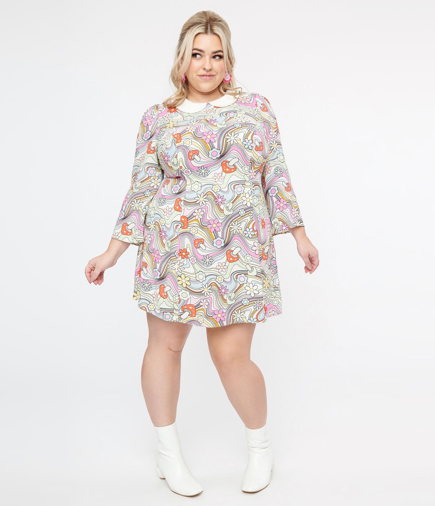 Hell Bunny Plus Size 1960s Pastel Rainbow Hazy Daze Floral Shift Dress