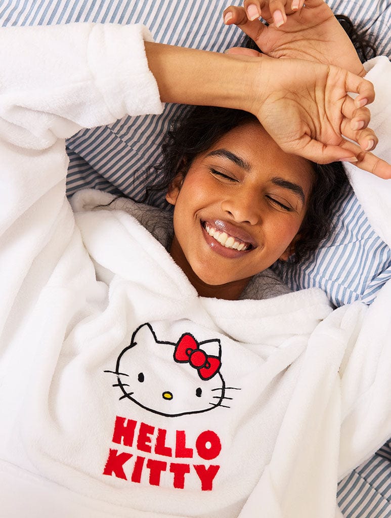 Hello Kitty x Skinnydip Blanket Hoodie in White