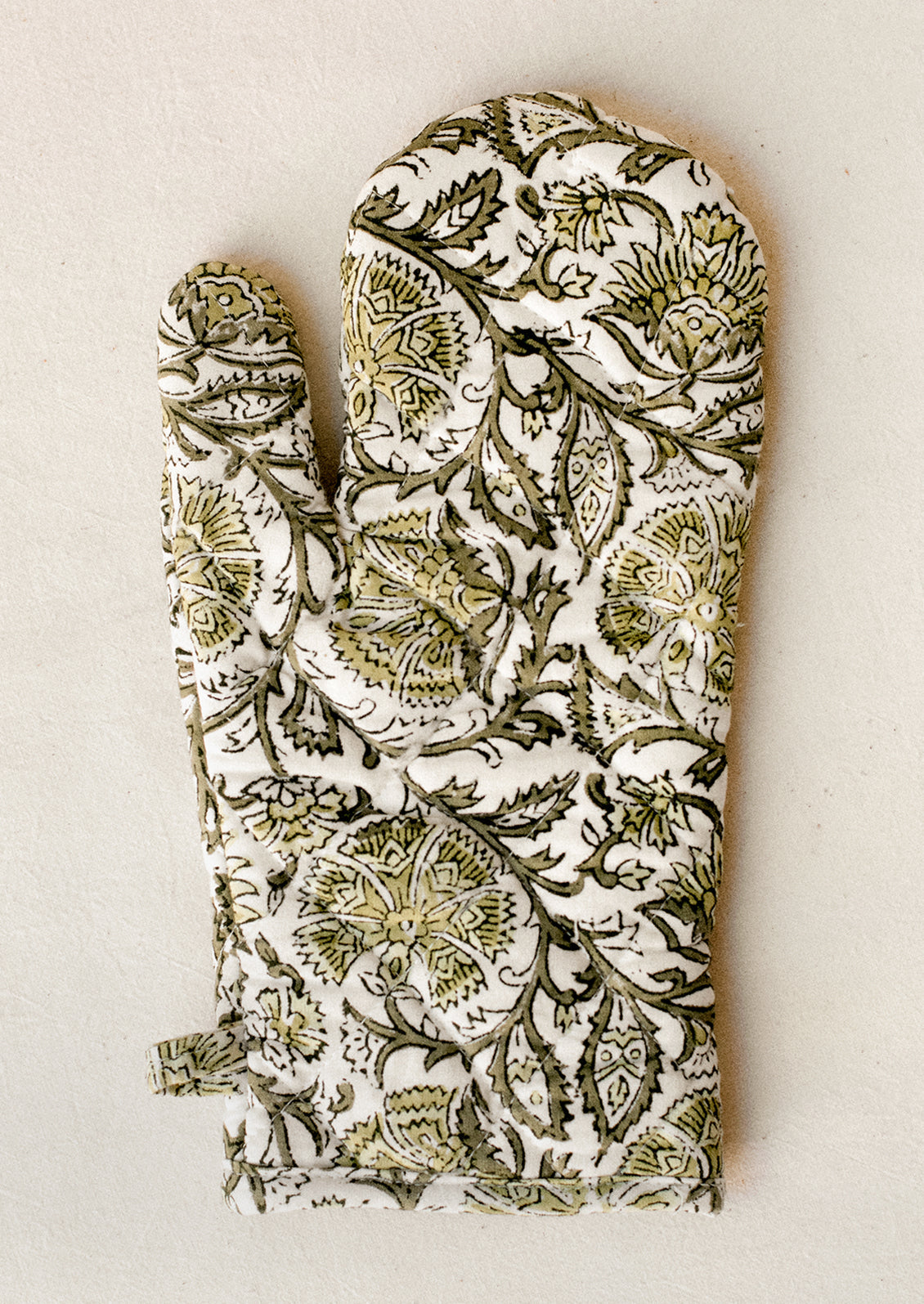 Hera Block Print Oven Mitt