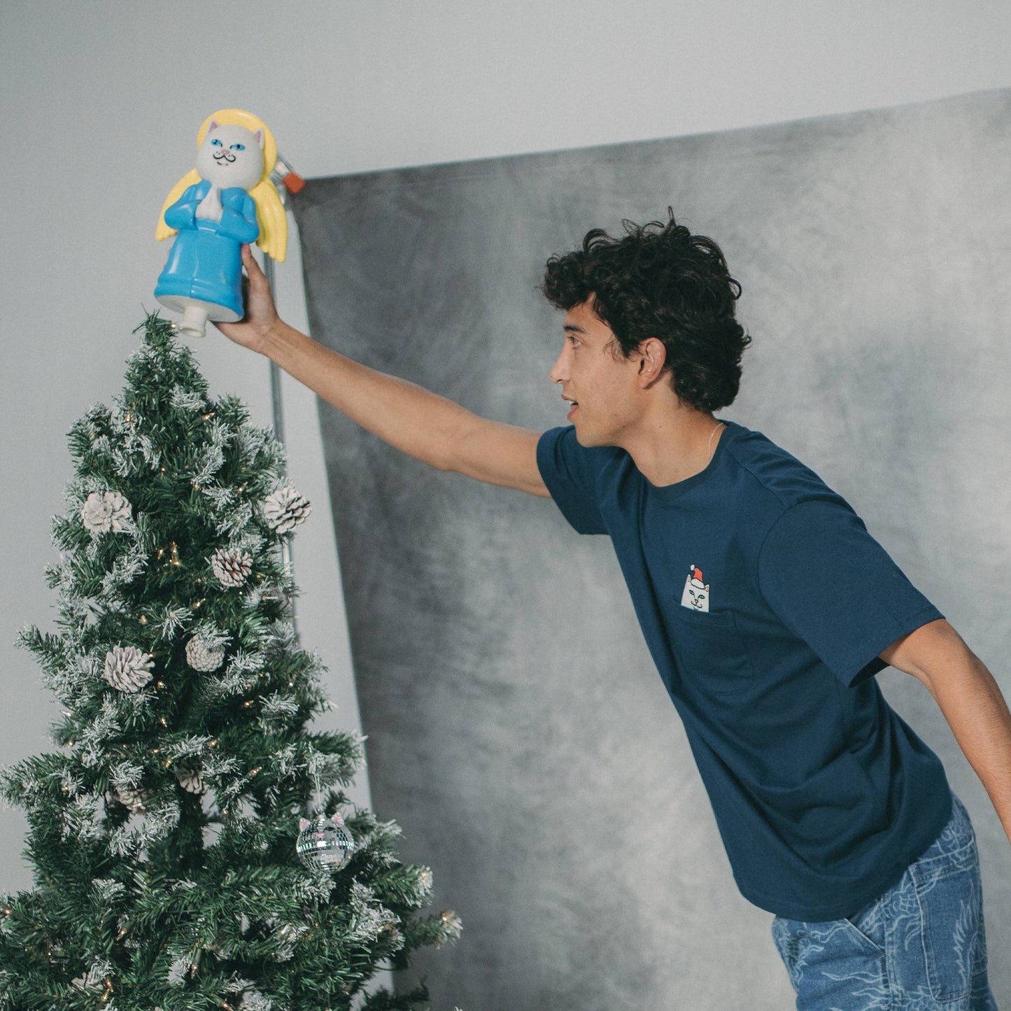 Lord Angel Christmas Tree Topper (White)