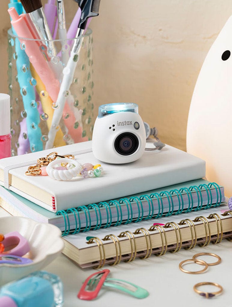 INSTAX PAL Milky White