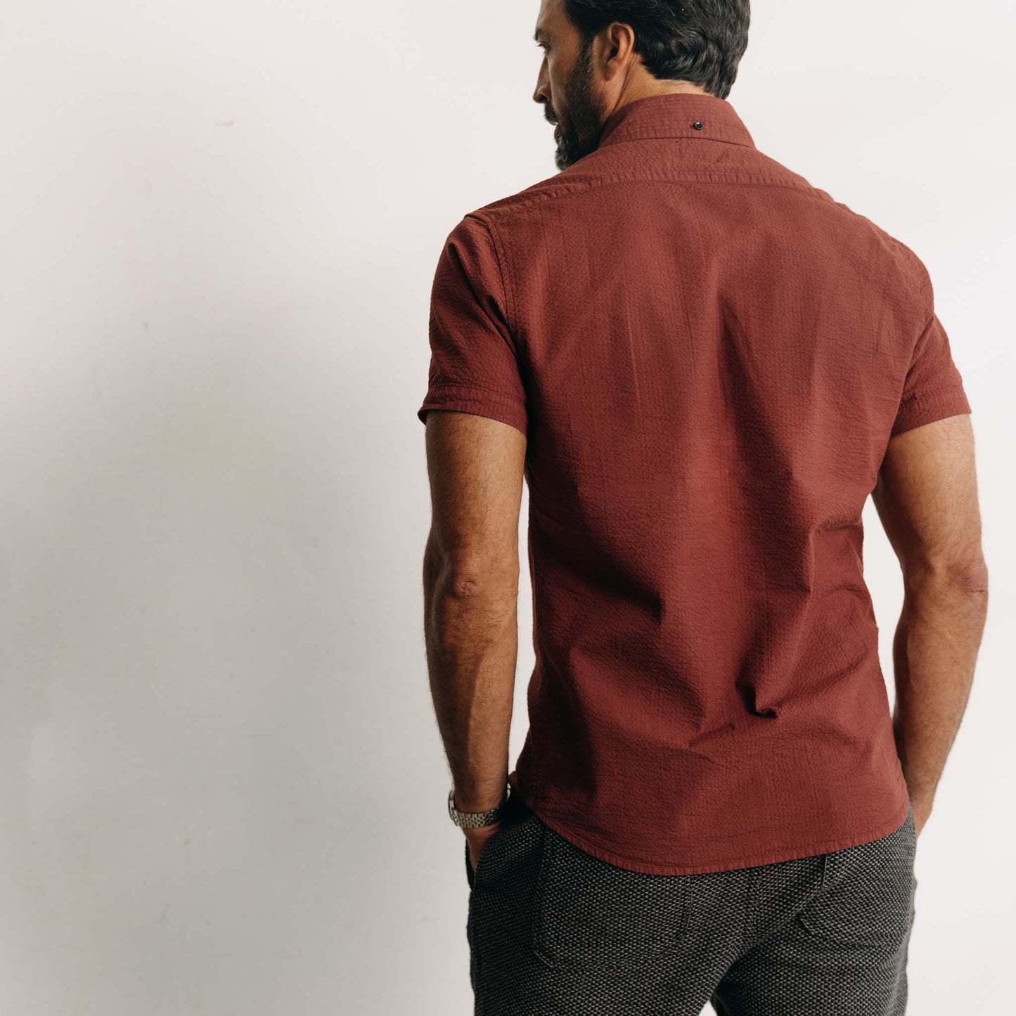 The Short Sleeve Jack in Dried Cherry Seersucker