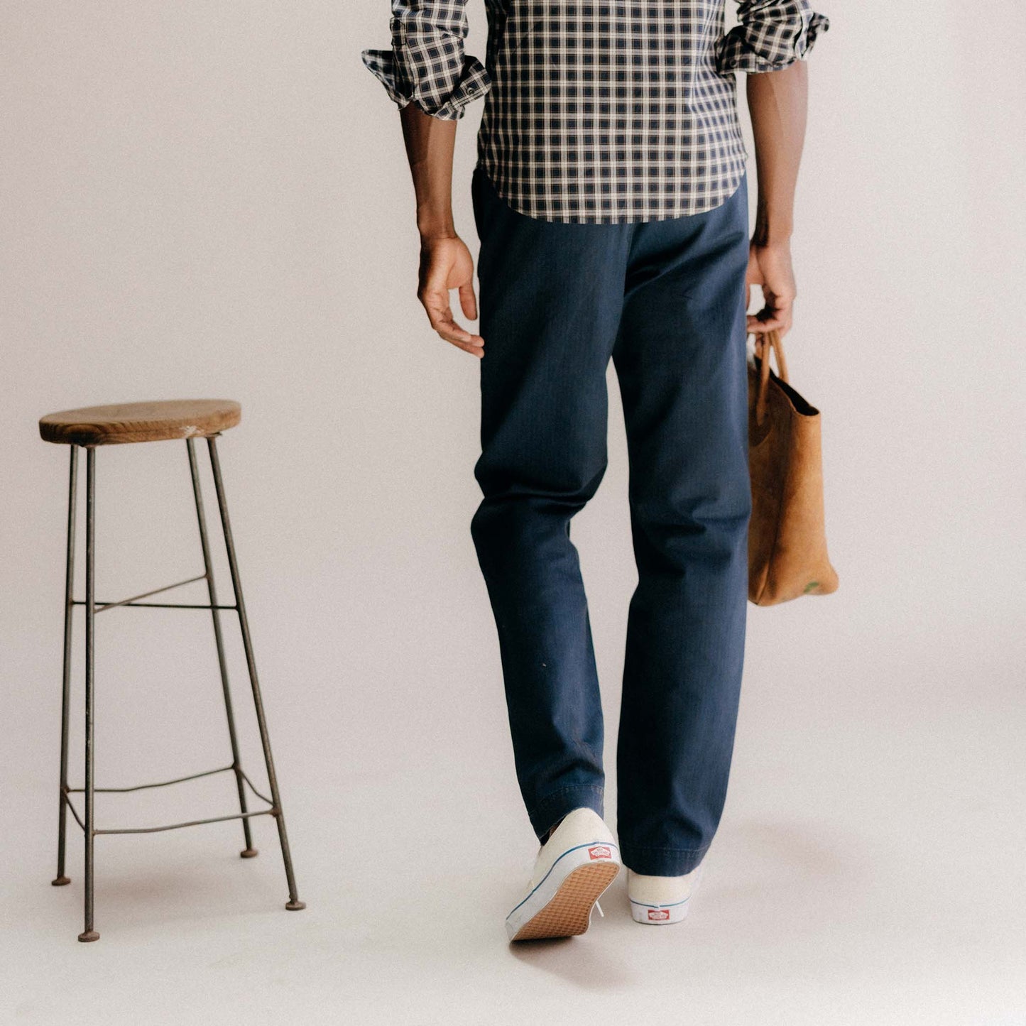 The Matlow Pant in Dark Navy Herringbone
