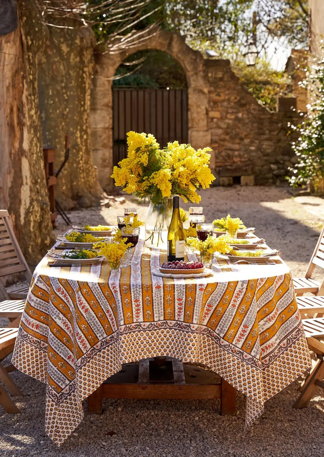Katrine Tablecloth