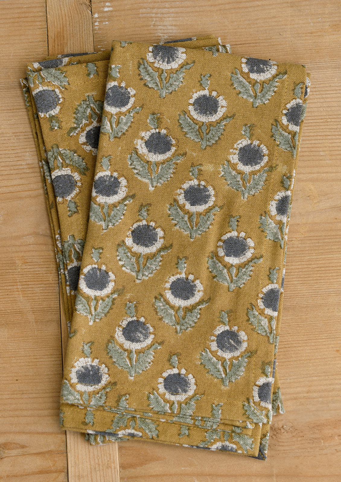 Kera Floral Napkin Set