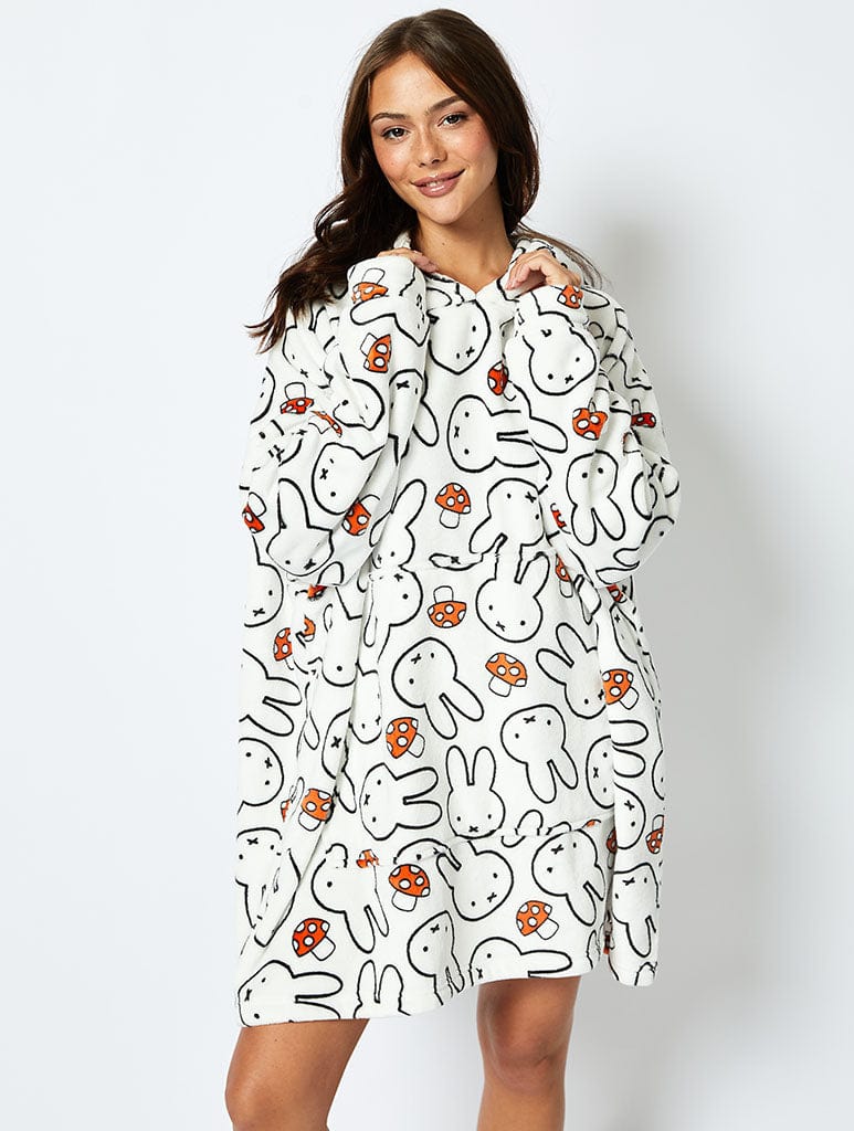 Miffy x Skinnydip Blanket Hoodie in White